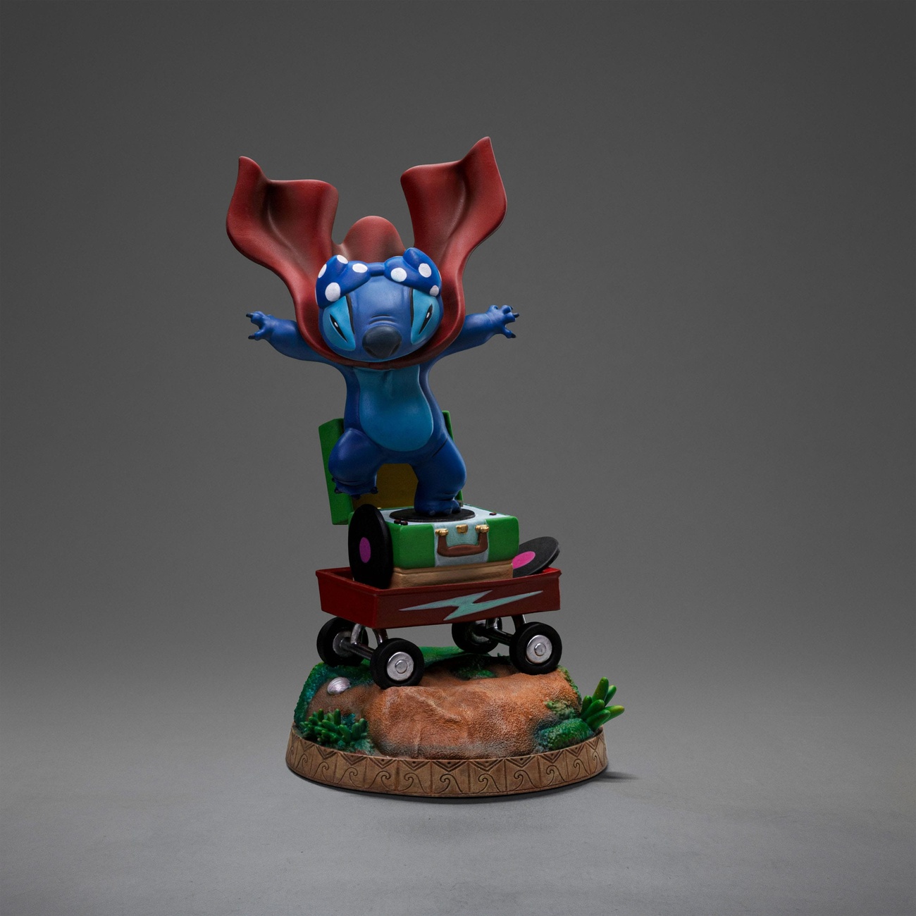 Lilo & Stitch Figurka Art Scale 1/10 Stitch Laundry 19 cm