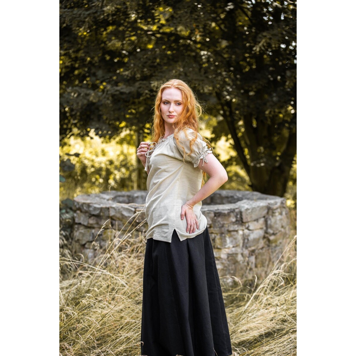 Średniowieczna bluzka z krótkim rękawem Otilia