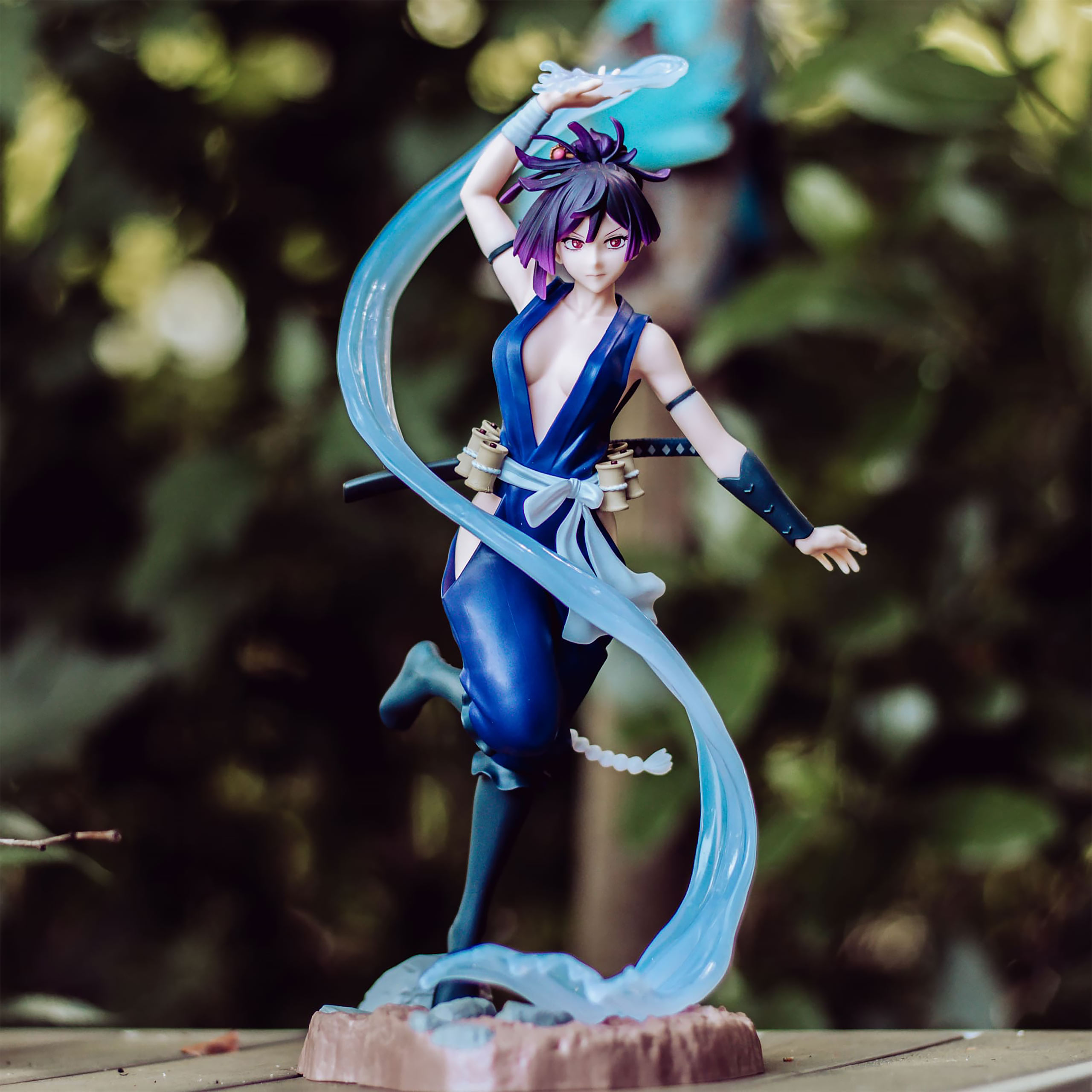 Hell's Paradise - Figura di Yuzuriha