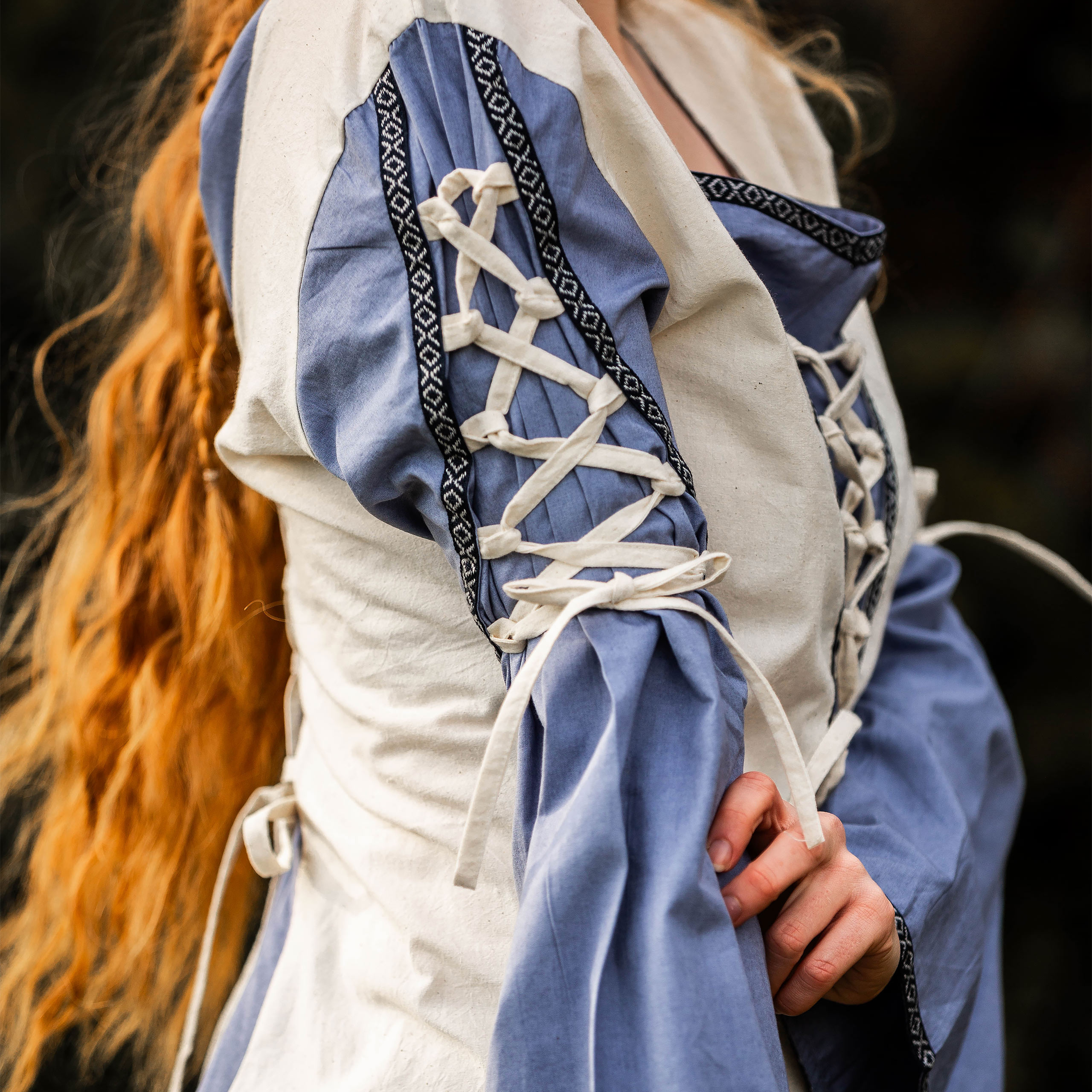 Medieval dress with lacing blue-nature