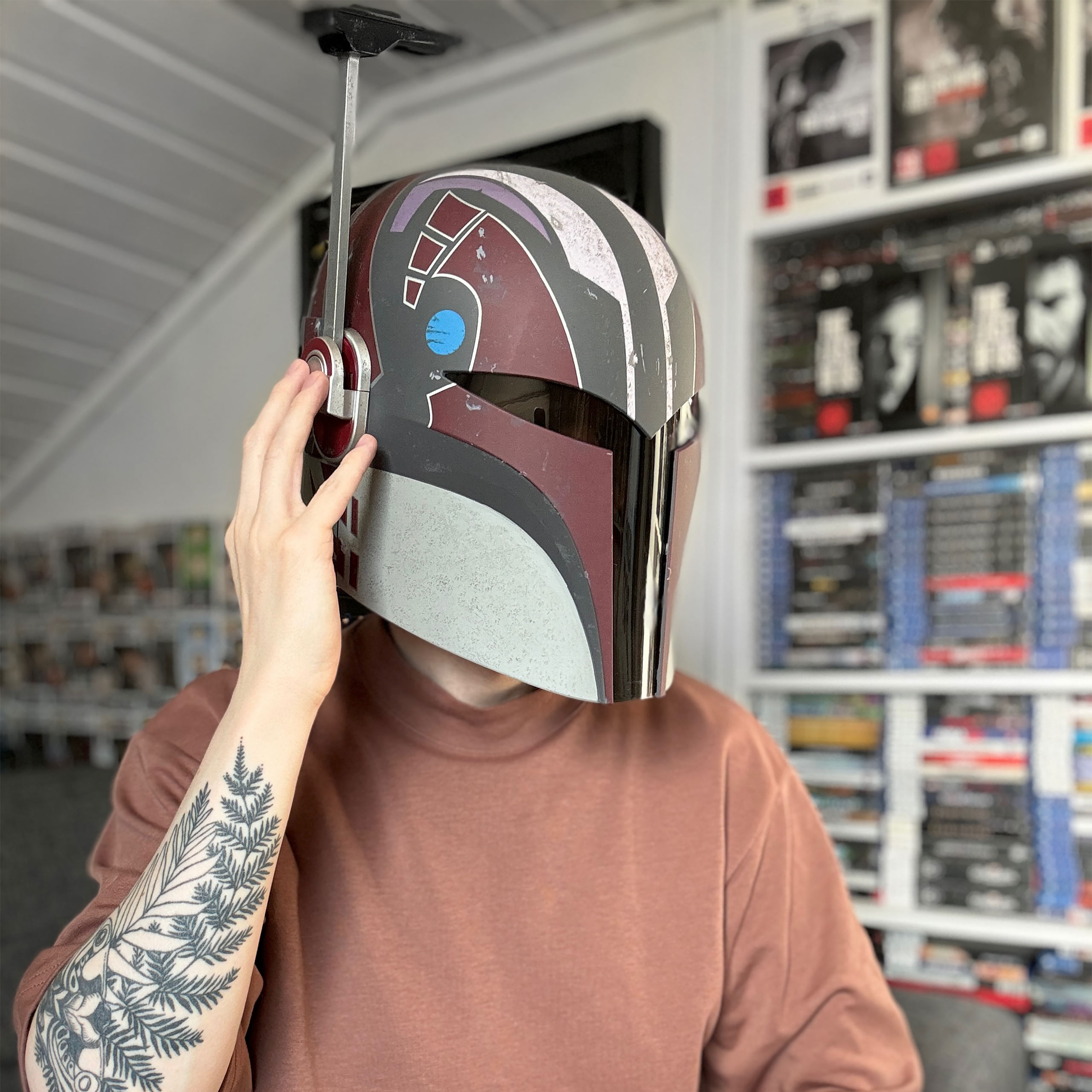 Star Wars Ahsoka - Replica del casco della serie nera di Sabine Wren