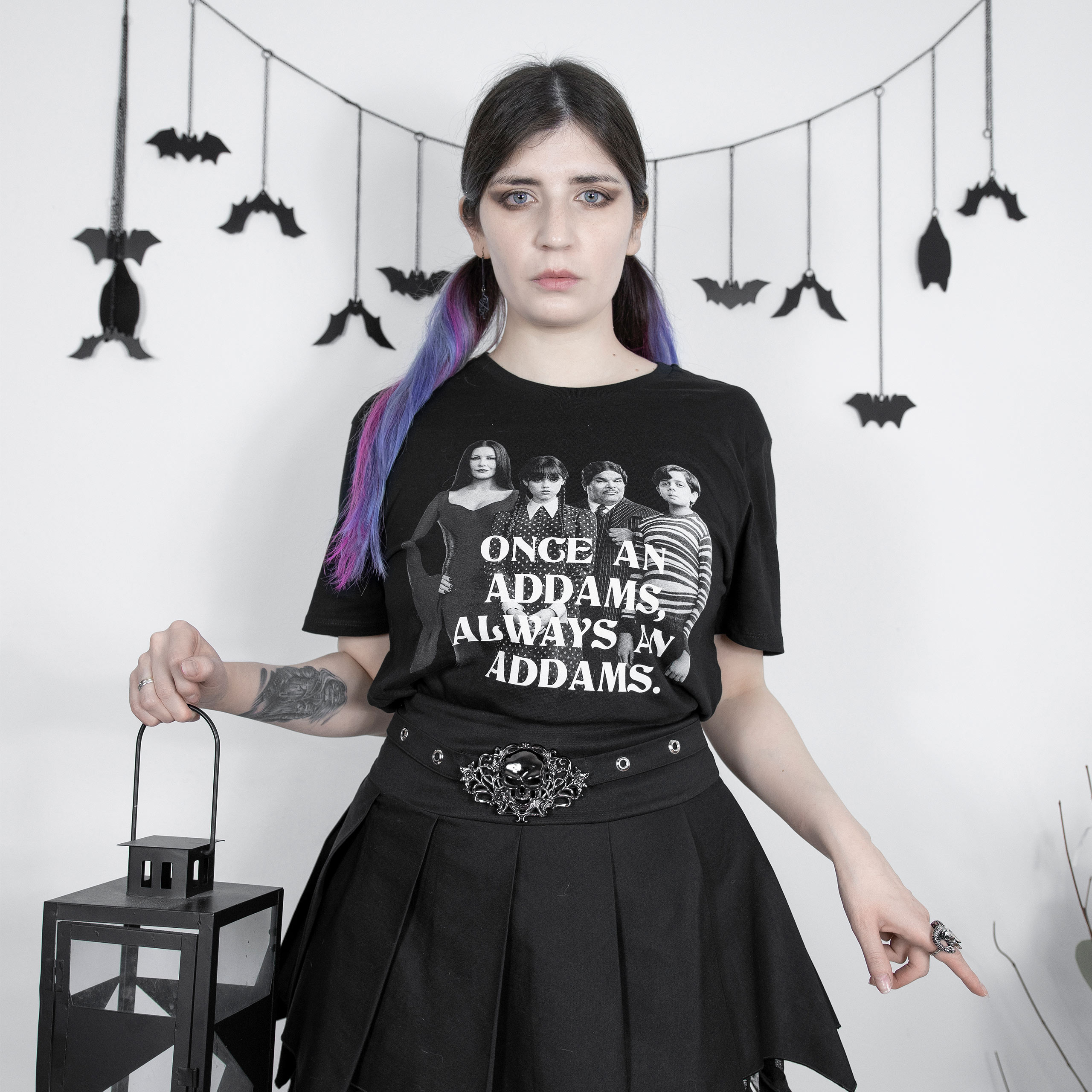 Mercredi - T-Shirt Addams Family noir