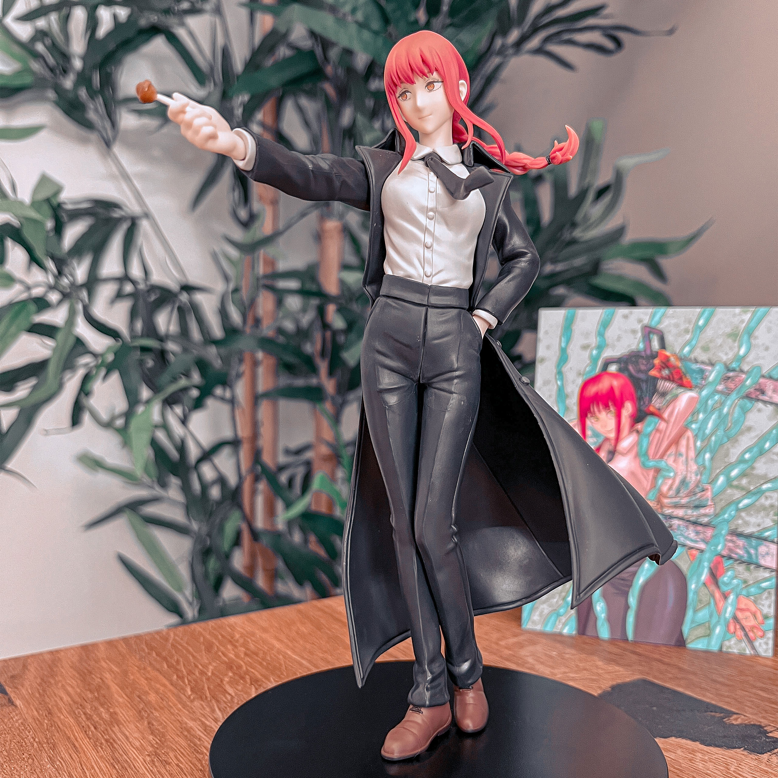 Chainsaw Man - Makima Figure