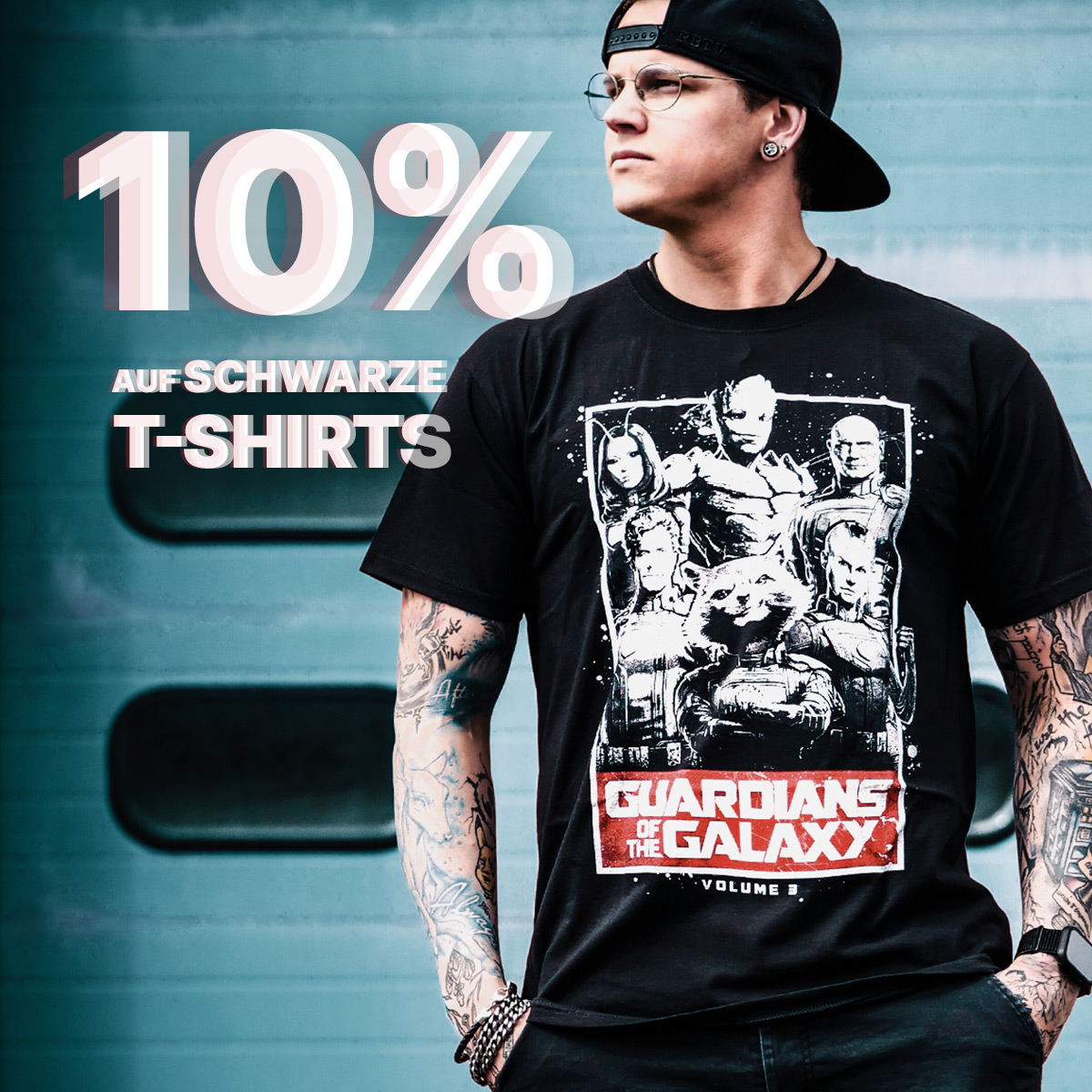 10% auf schwarze T-Shirts