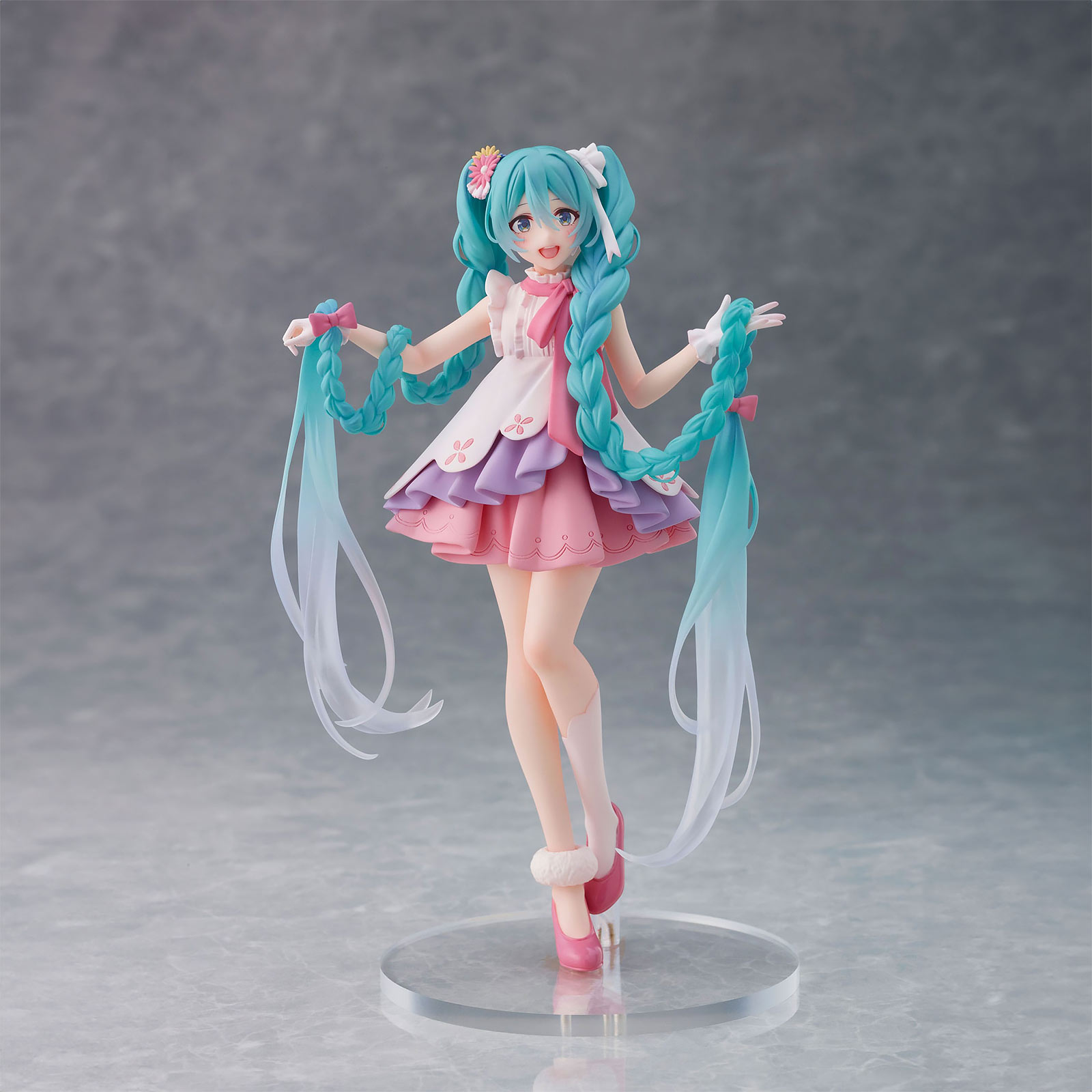 Hatsune Miku - Figura Miku Wonderland Versión Rapunzel