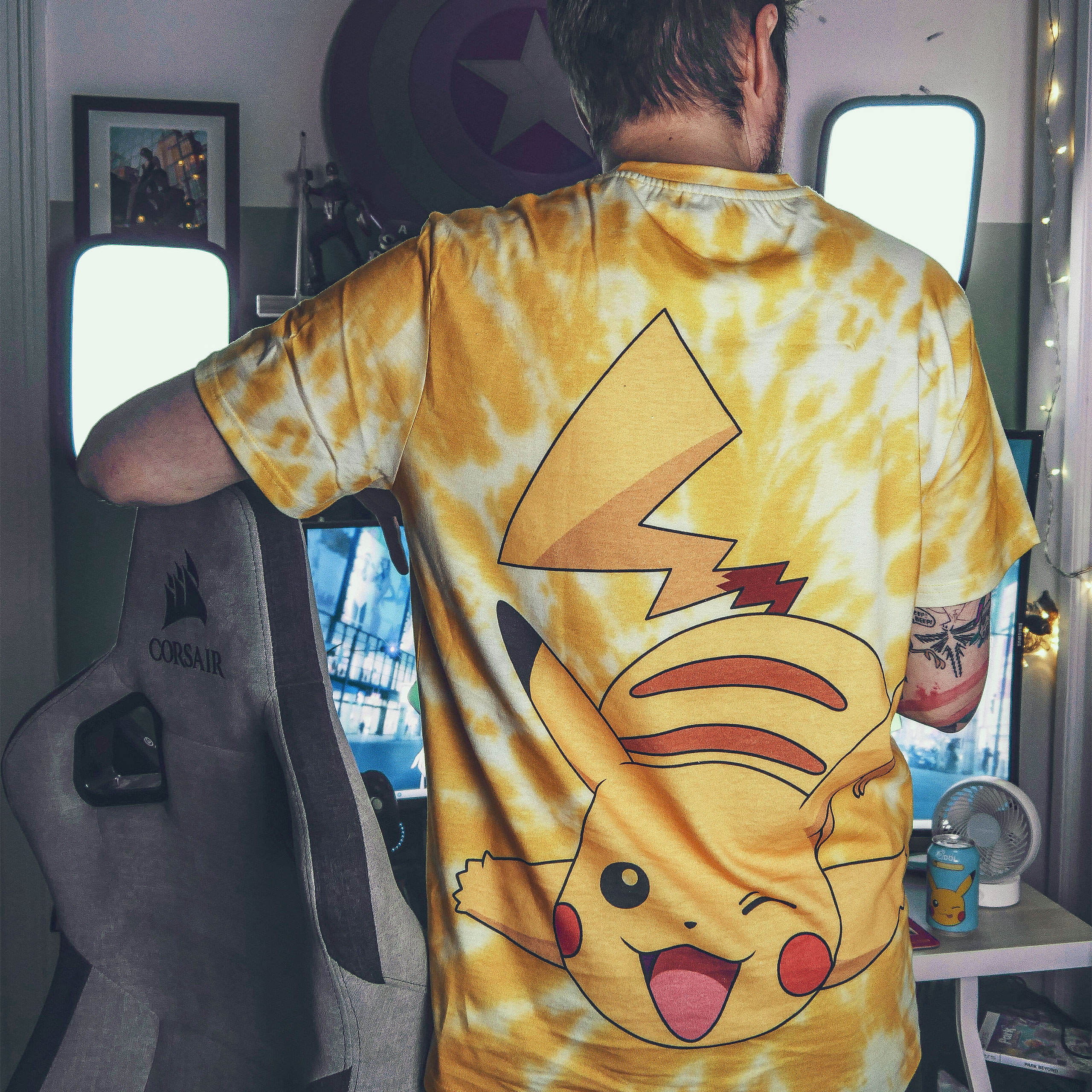 Pokemon - Ash en Pikachu T-shirt geel