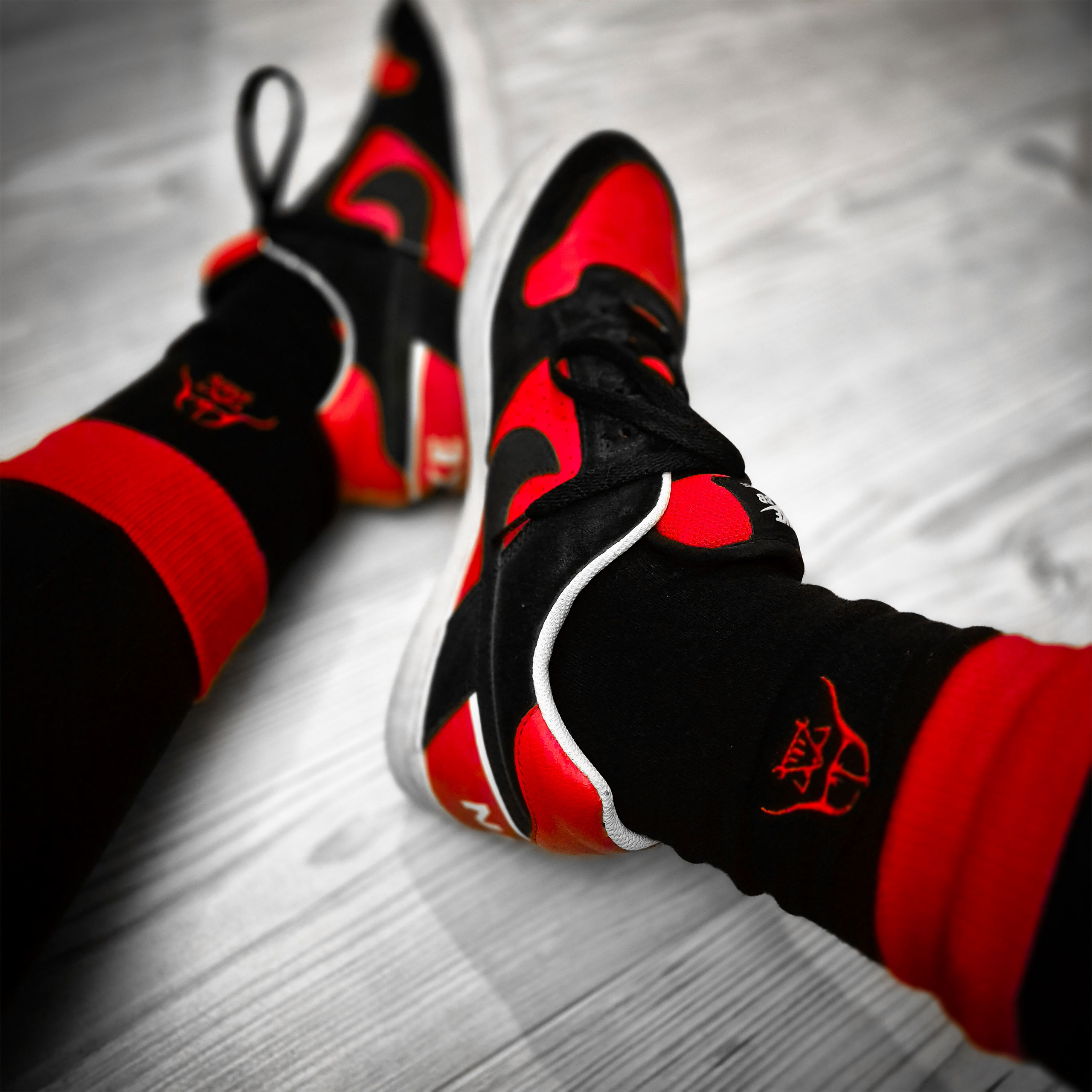 Star Wars – Zestaw skarpet Darth Vader Logo (2 pary)