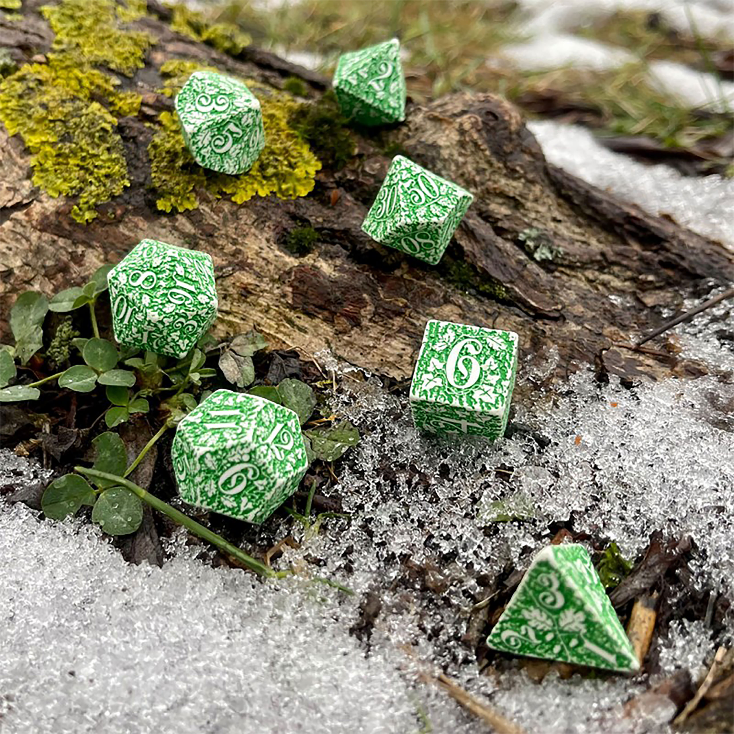 Set de Dados RPG Tundra Forestal de 7 piezas