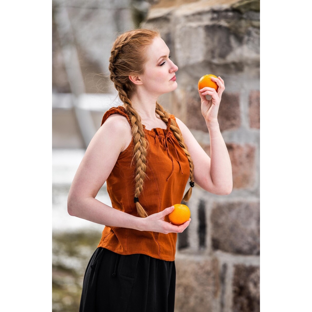 Blusa estiva medievale Adele senza maniche rossa