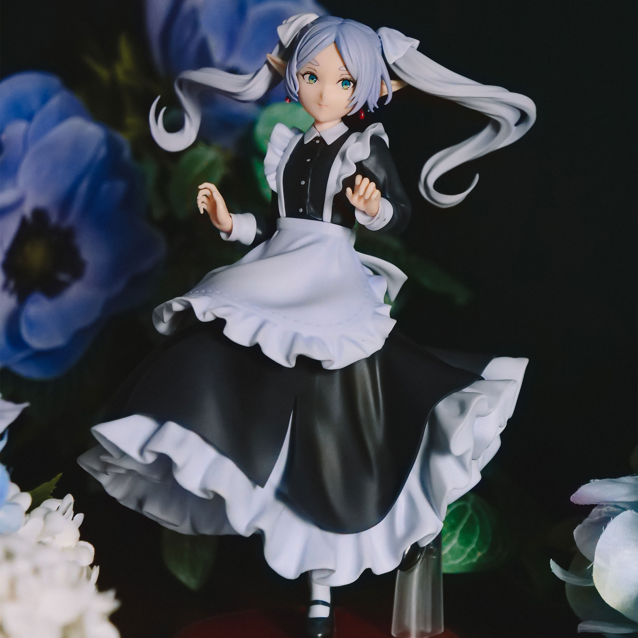 Frieren: Más allá del fin del viaje - Figura de Frieren Versión Traje de Maid