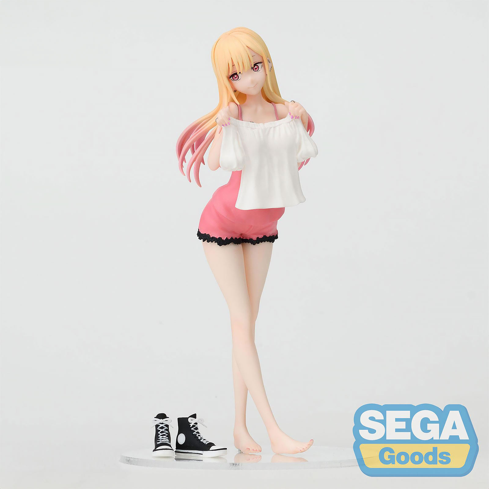 My Dress-Up Darling - Figura di Marin Kitagawa Che Prova