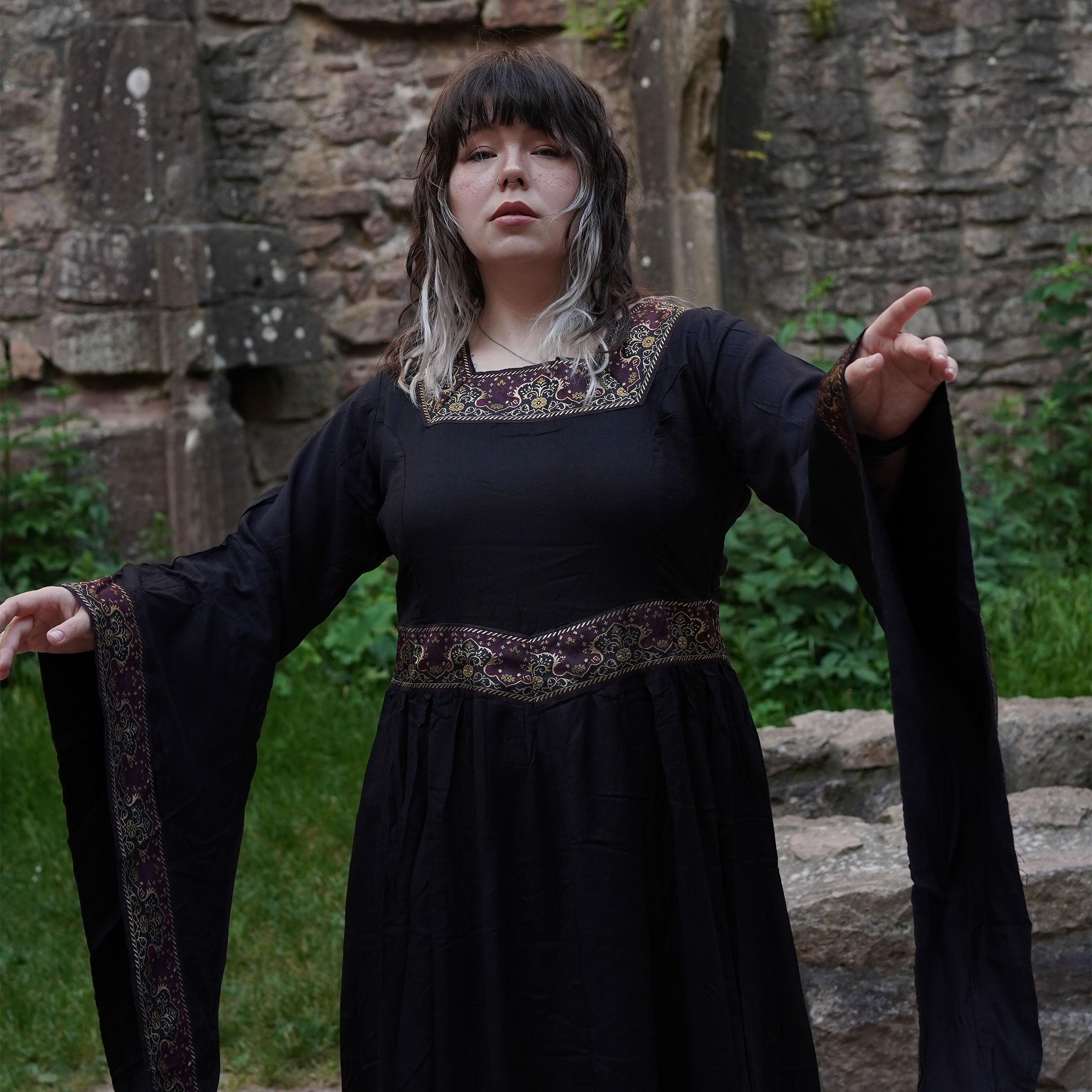 Medieval Dress Katharina Black