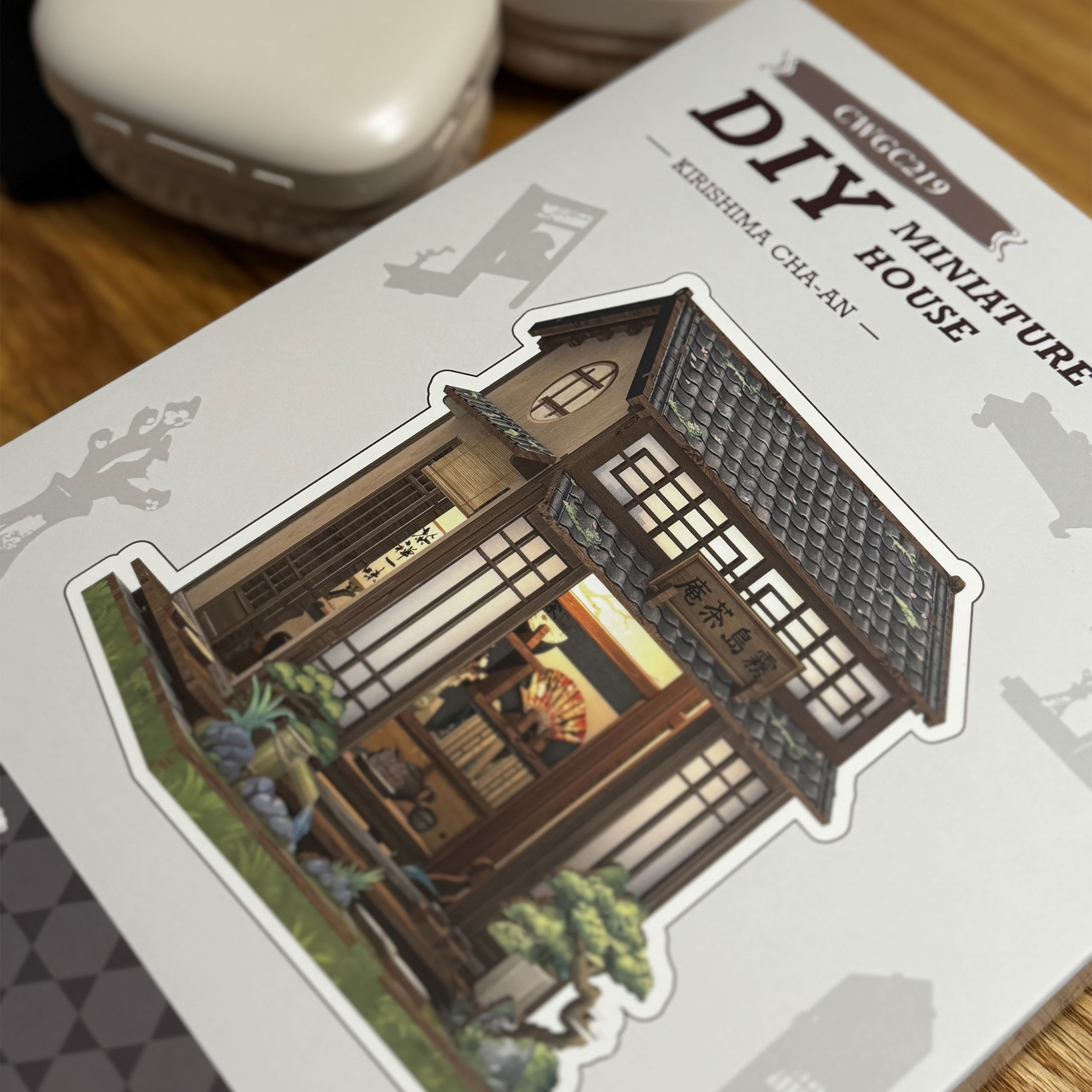 CuteBee - Kirishima Cha-an casetta in miniatura Book Nook kit modello