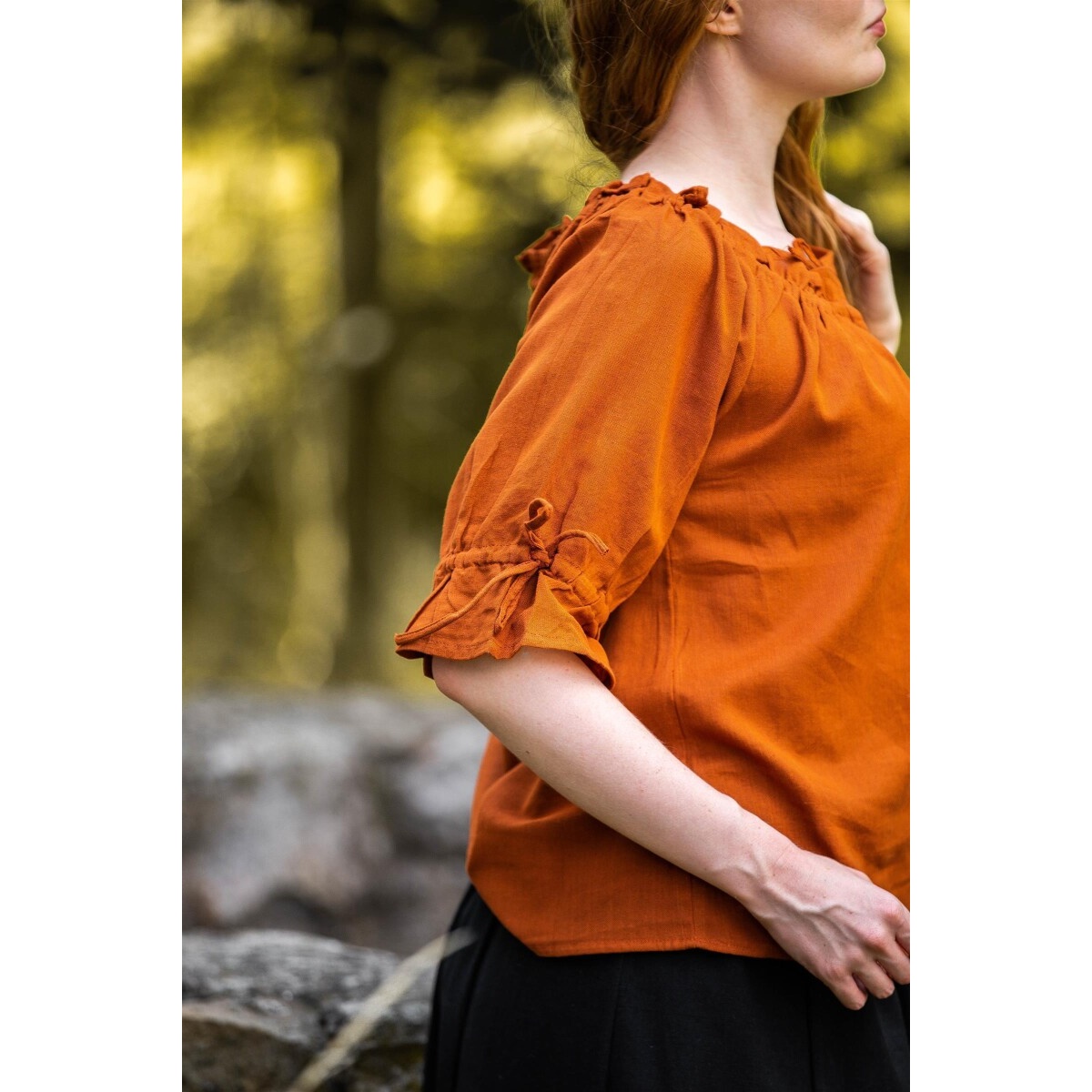 Bluzka średniowieczna z krótkim rękawem Vera brązowa