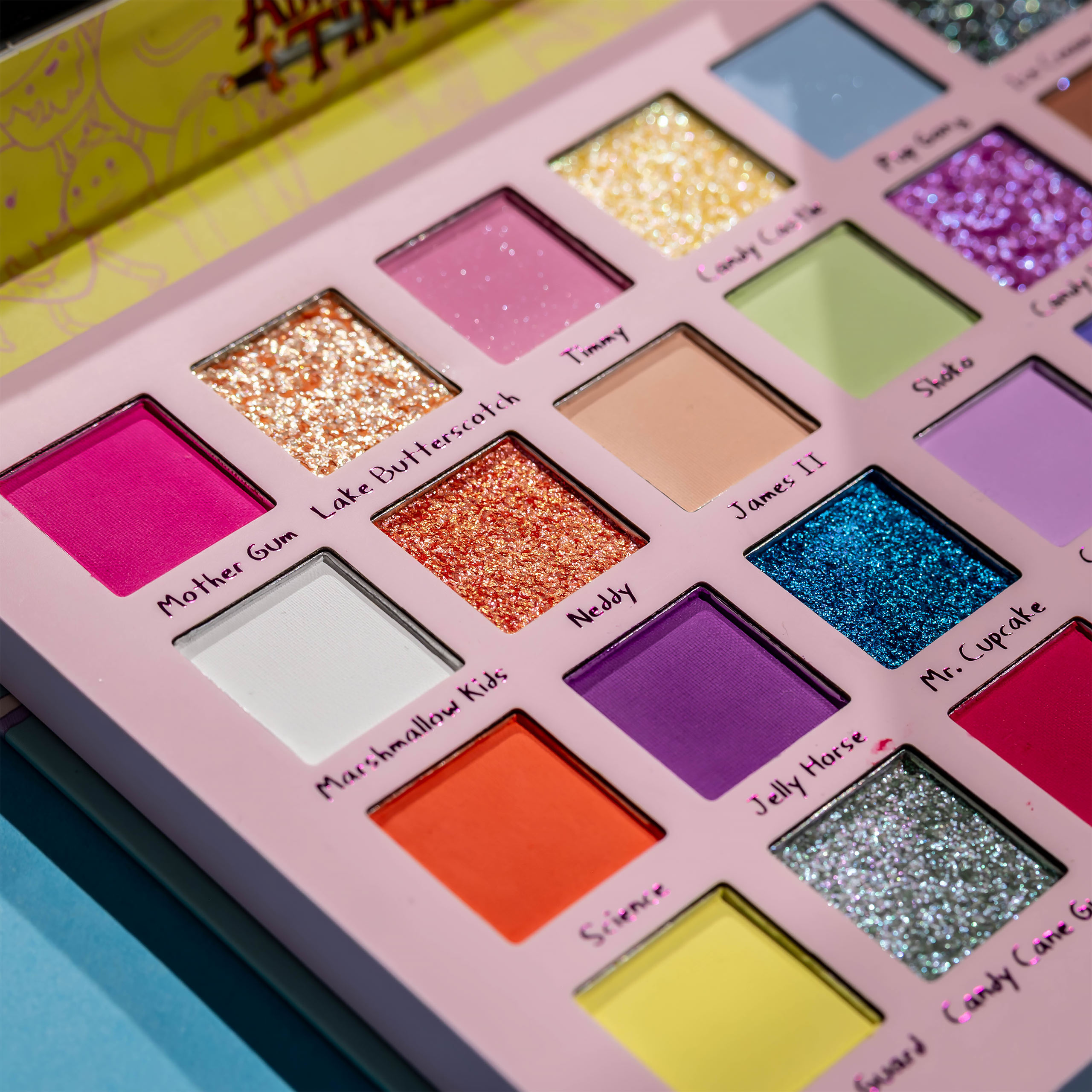 Adventure Time - Paleta cieni do powiek Candy Kingdom