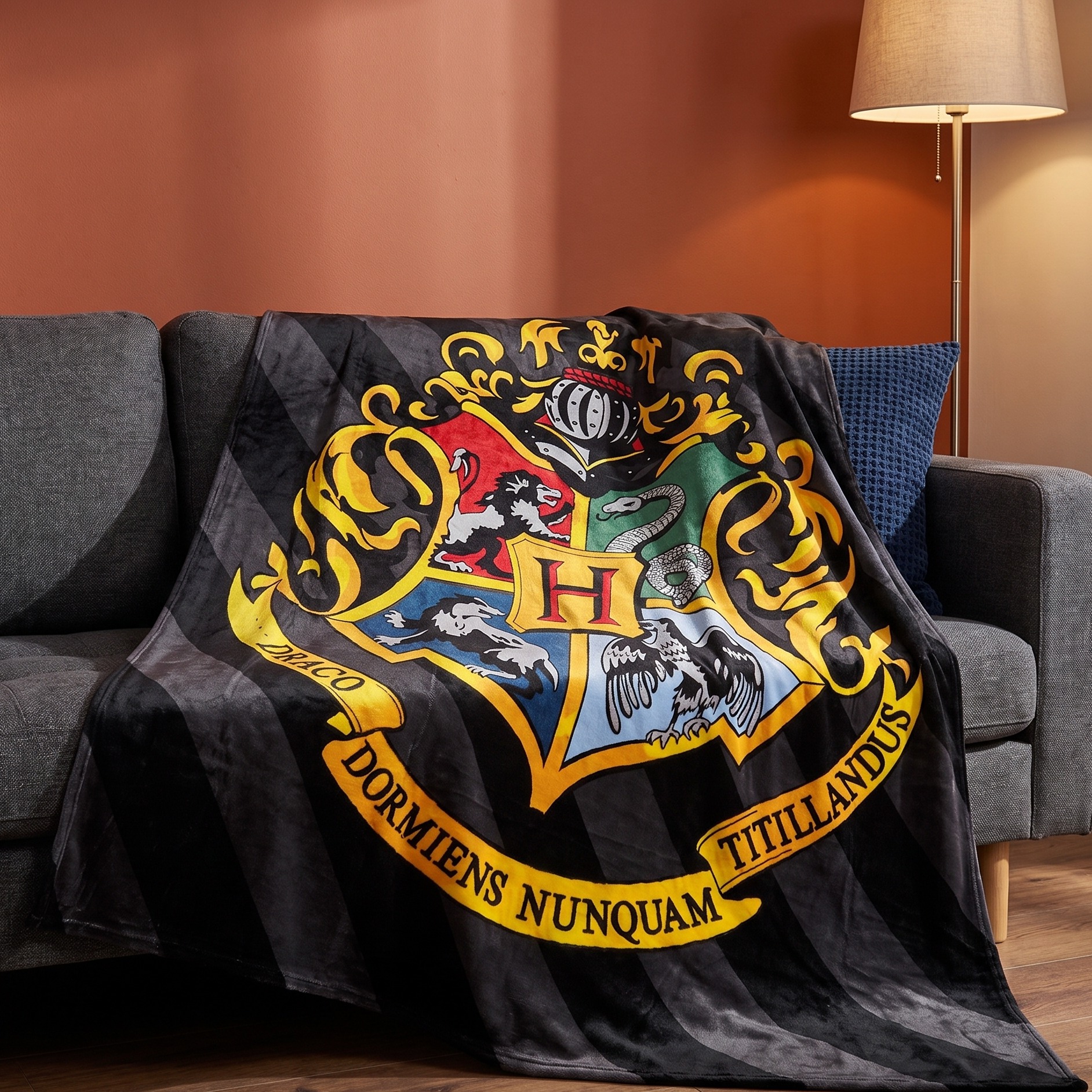 Harry Potter - Manta de felpa con escudo de Hogwarts