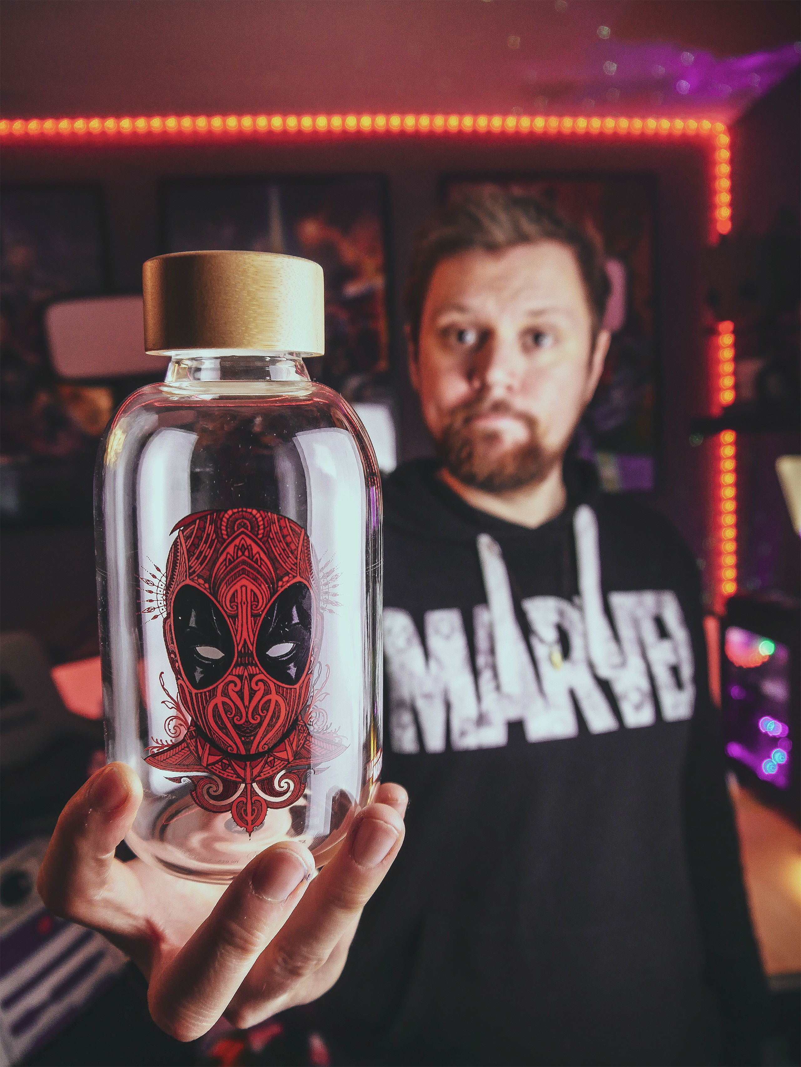 Deadpool - Portrait Art Water Bottle