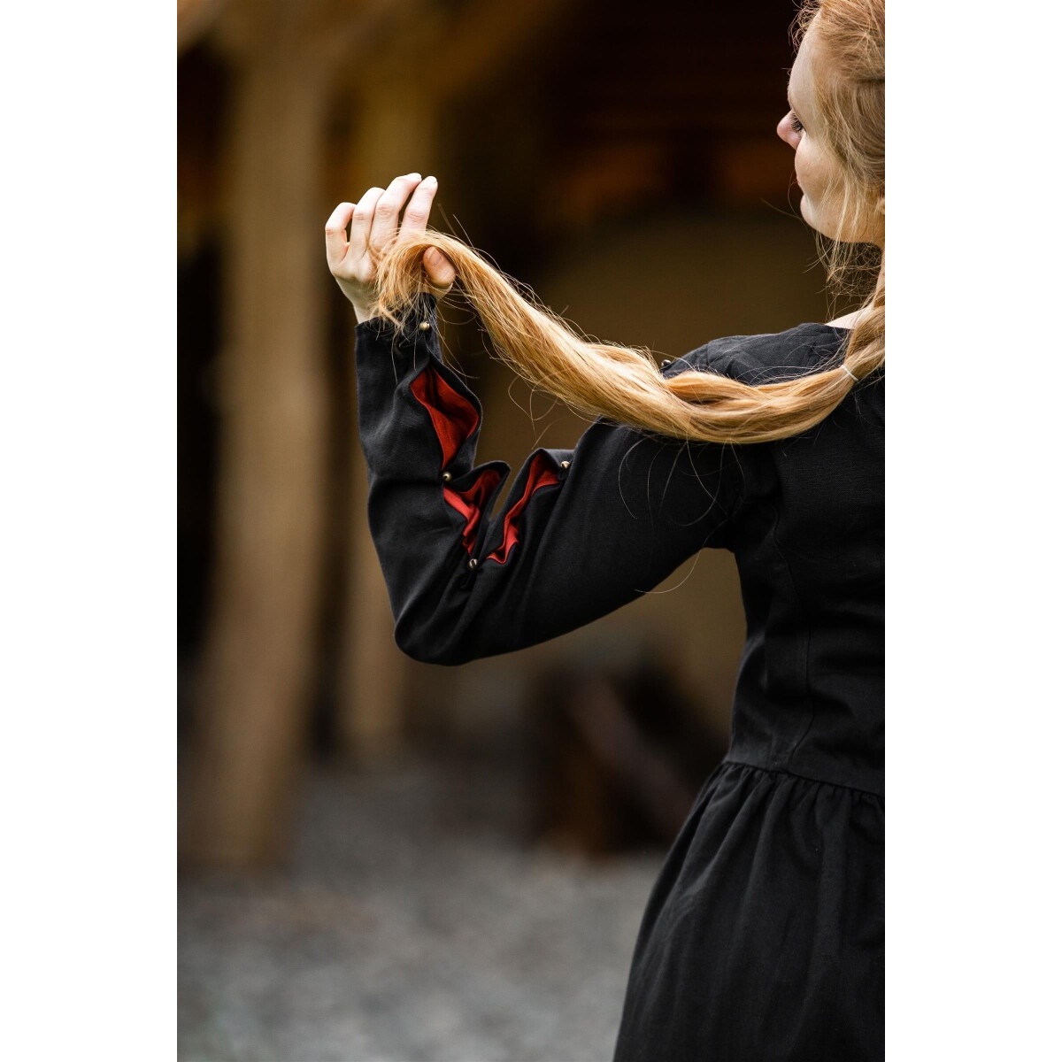 Medieval Dress Medusa black-red