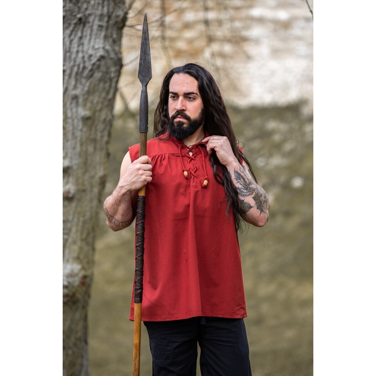 Medeltida snörskjorta med ståkrage Louis ärmlös röd