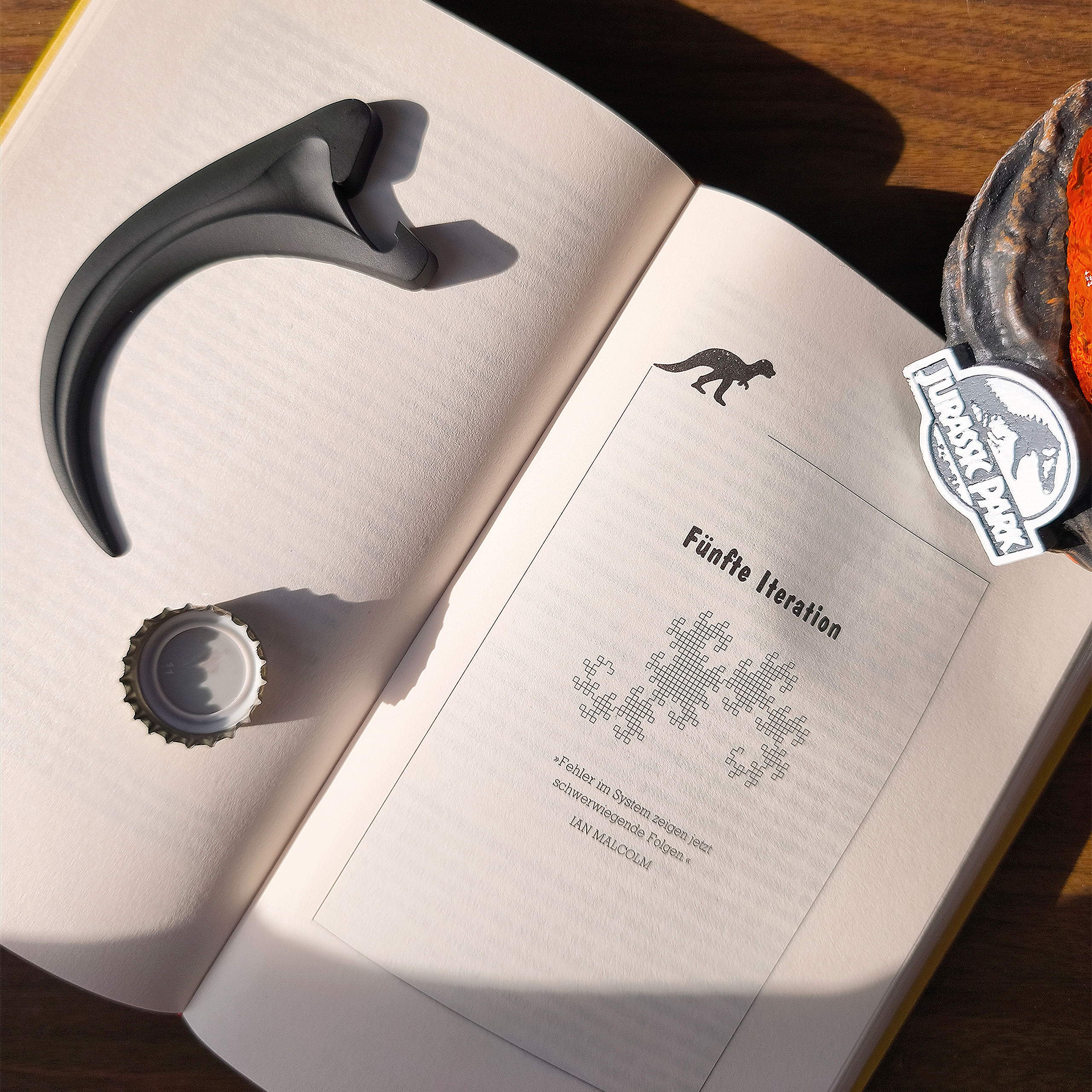 Jurassic Park - Ouvre-bouteille magnétique griffe de Vélociraptor