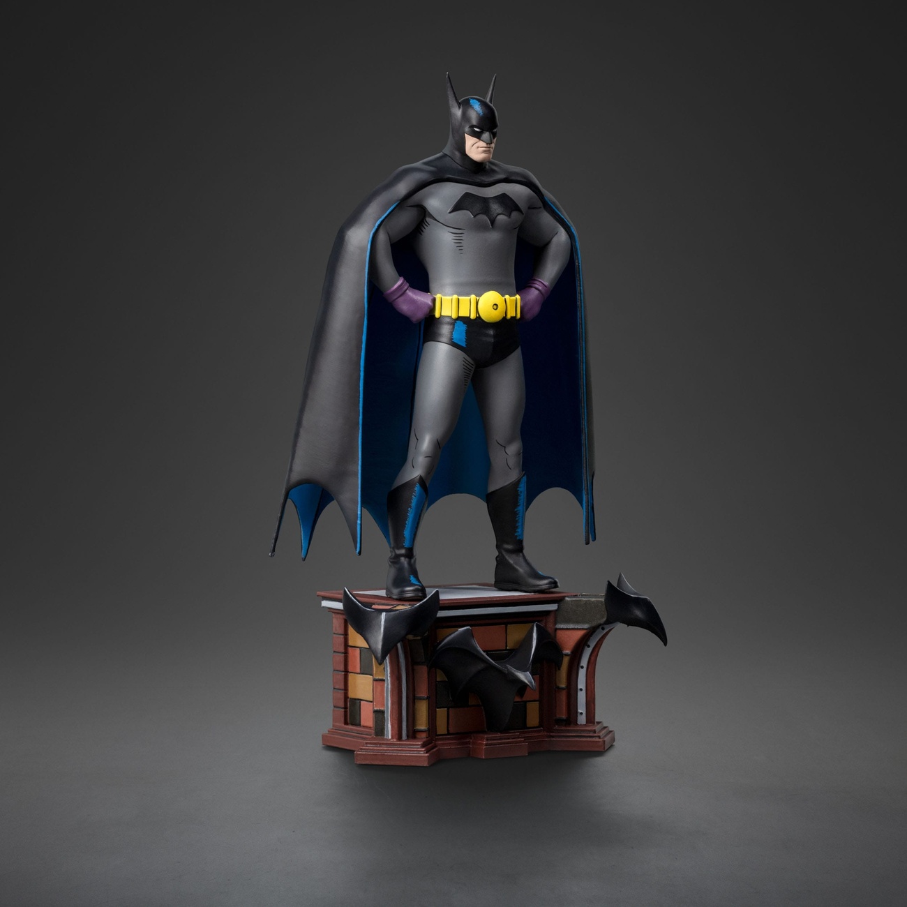 DC Comics Figura Art Scale 1/10 Batman Detective 85th Anniversary 26 cm