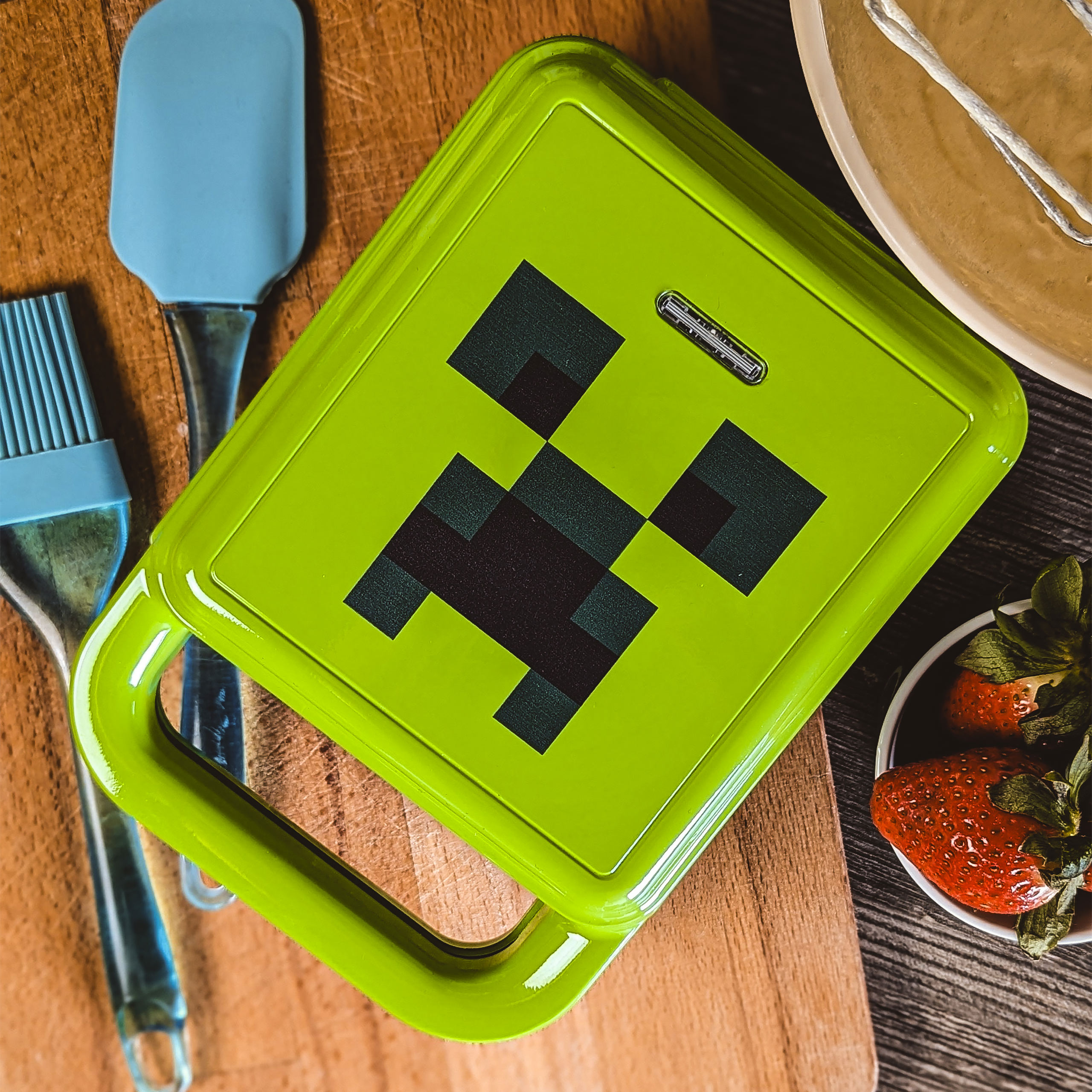 Minecraft - Creeper Waffle Iron