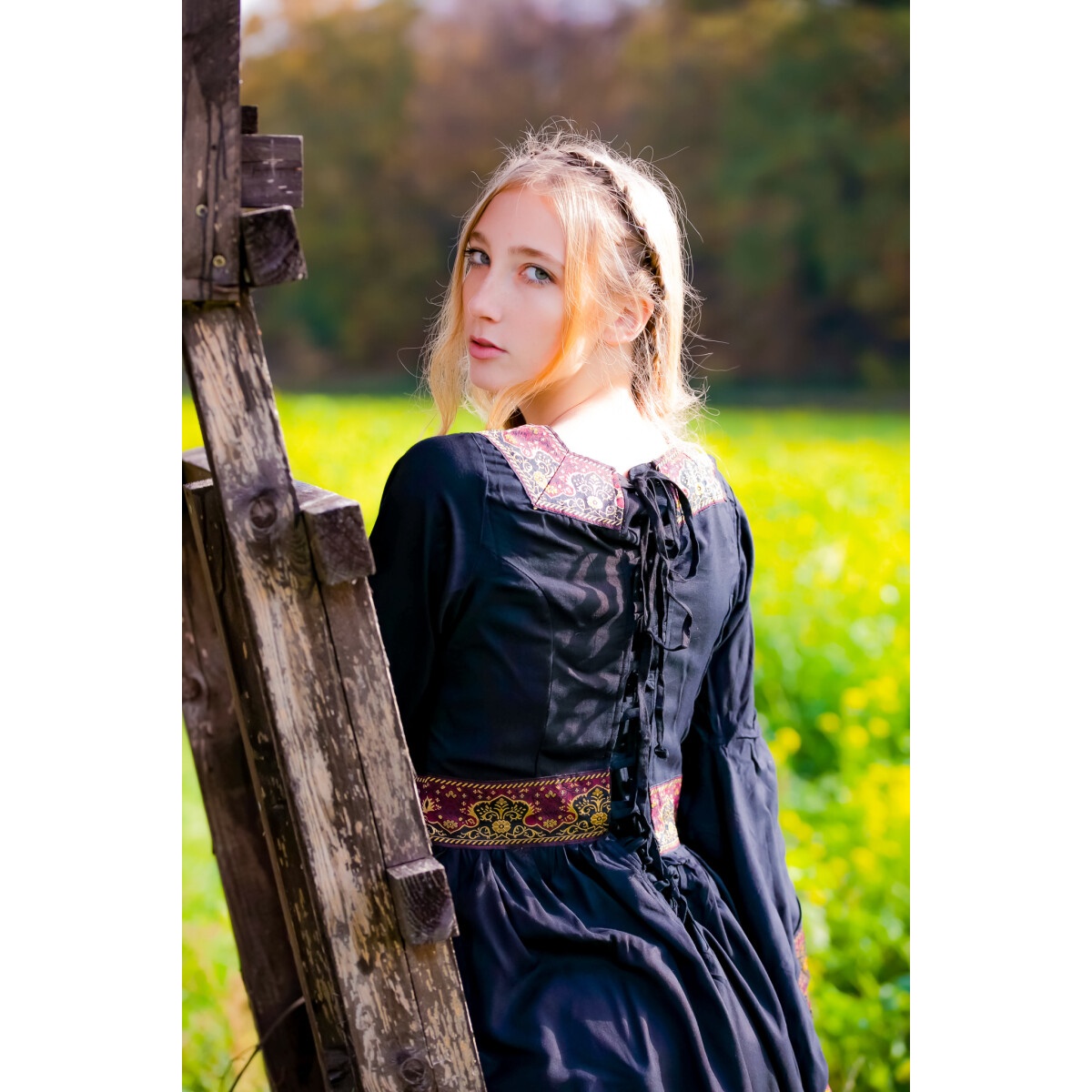 Middeleeuwse jurk Katharina zwart