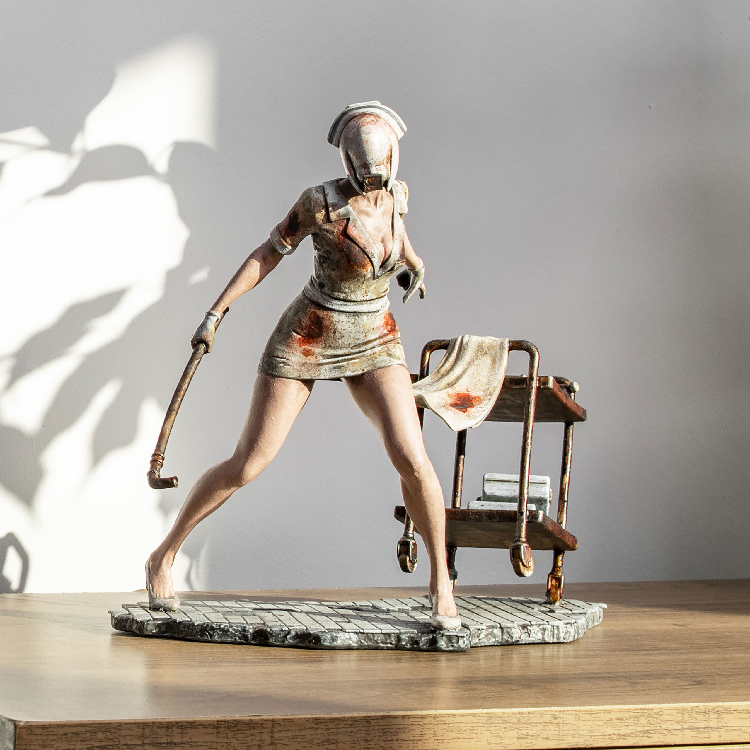 Silent Hill - Bubble Head Nurse Beeld