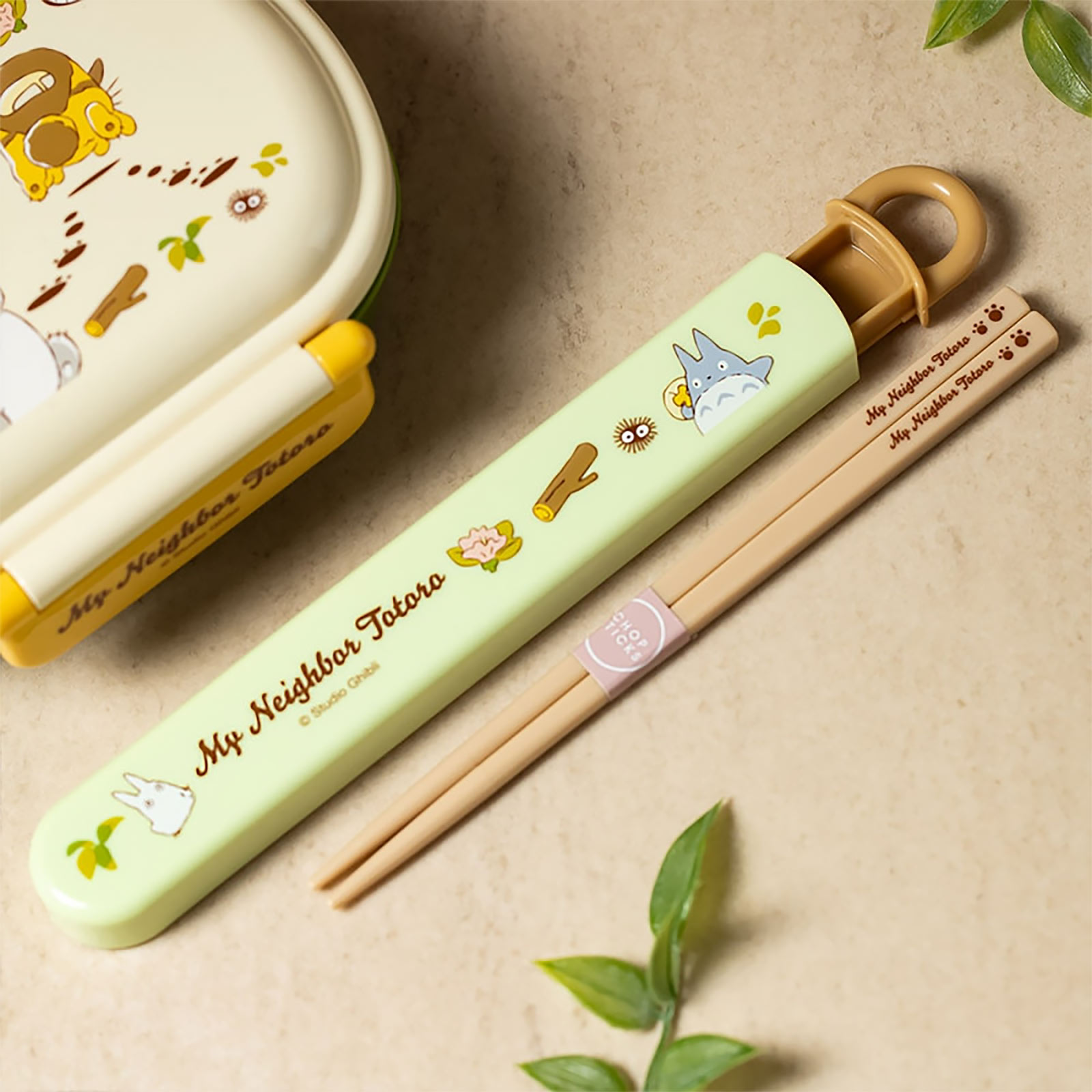 Totoro - Catbus and Totoro Chopsticks