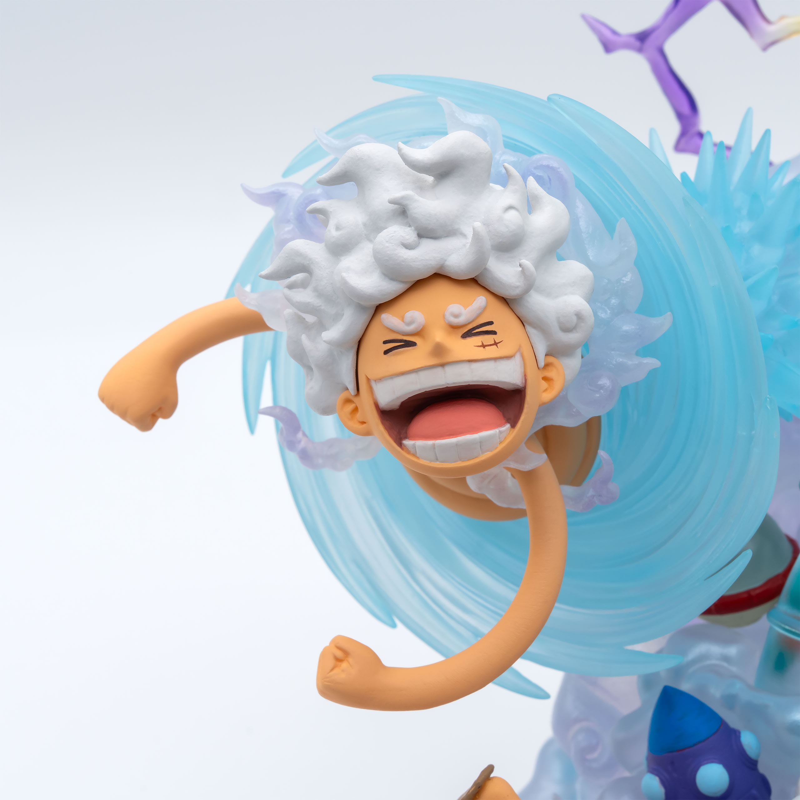 One Piece - Monkey D. Luffy Gear 5 Special WCF Premium Figurine