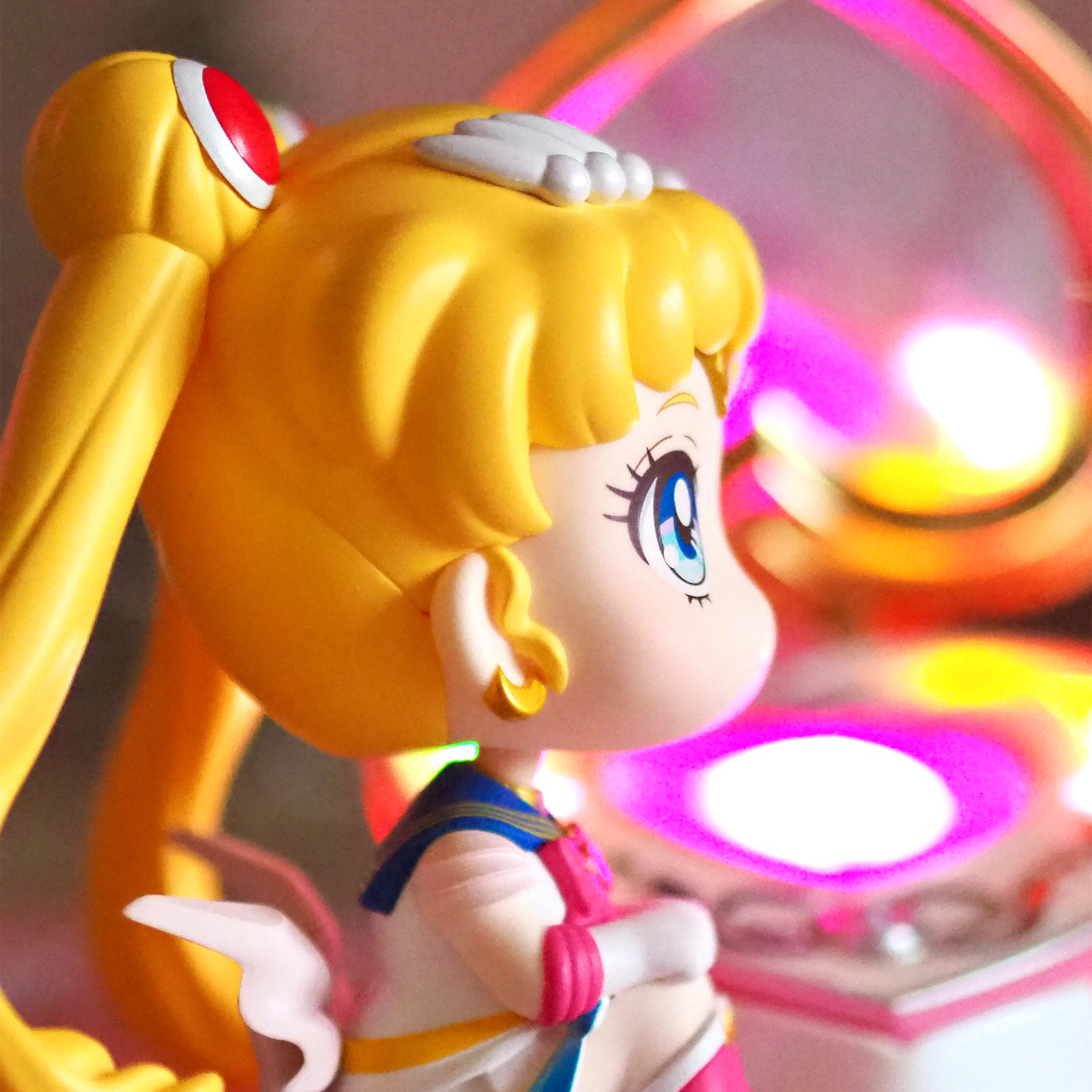 Sailor Moon Look Up Figure