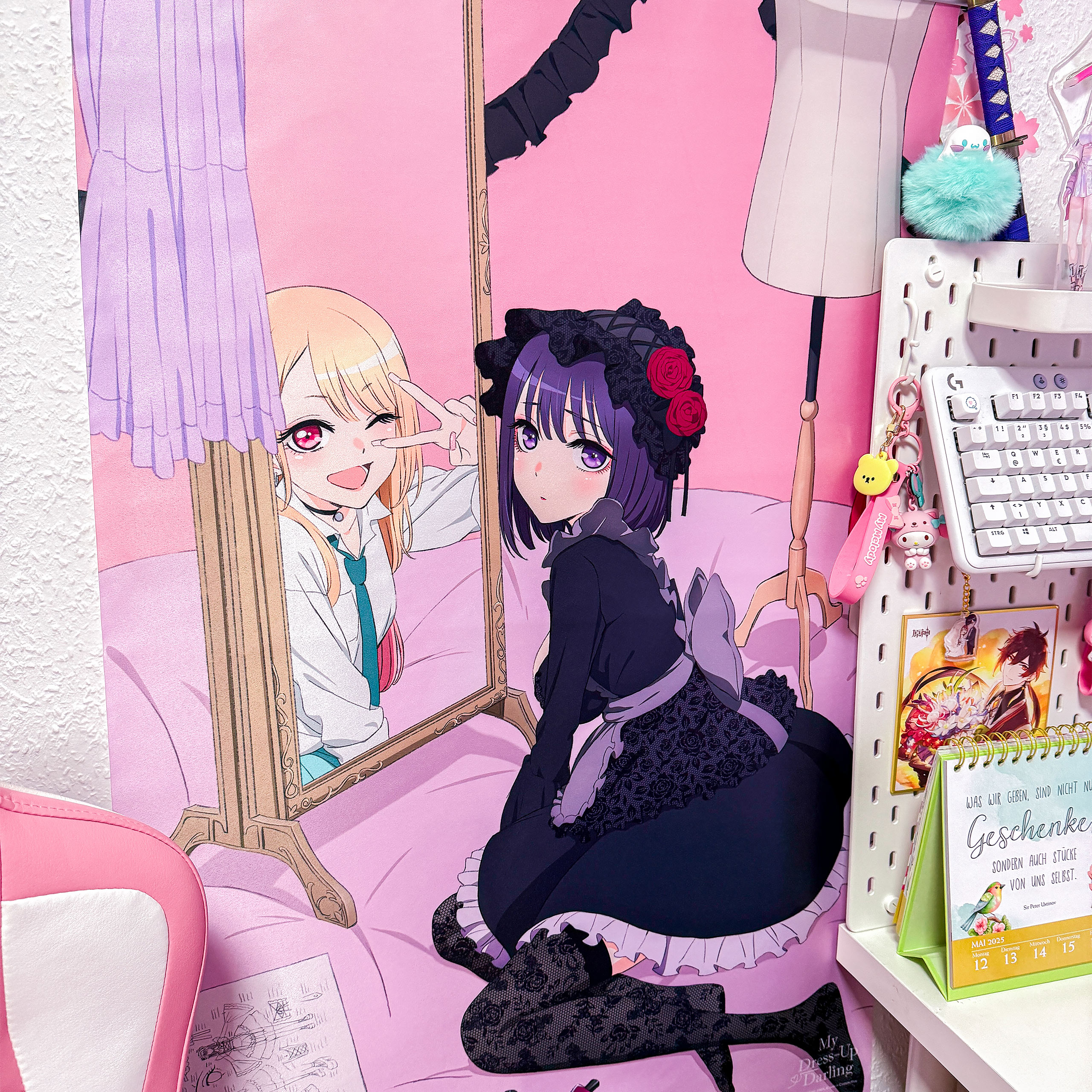 My Dress-Up Darling - Marin Shizuku Cosplay Wall Scroll