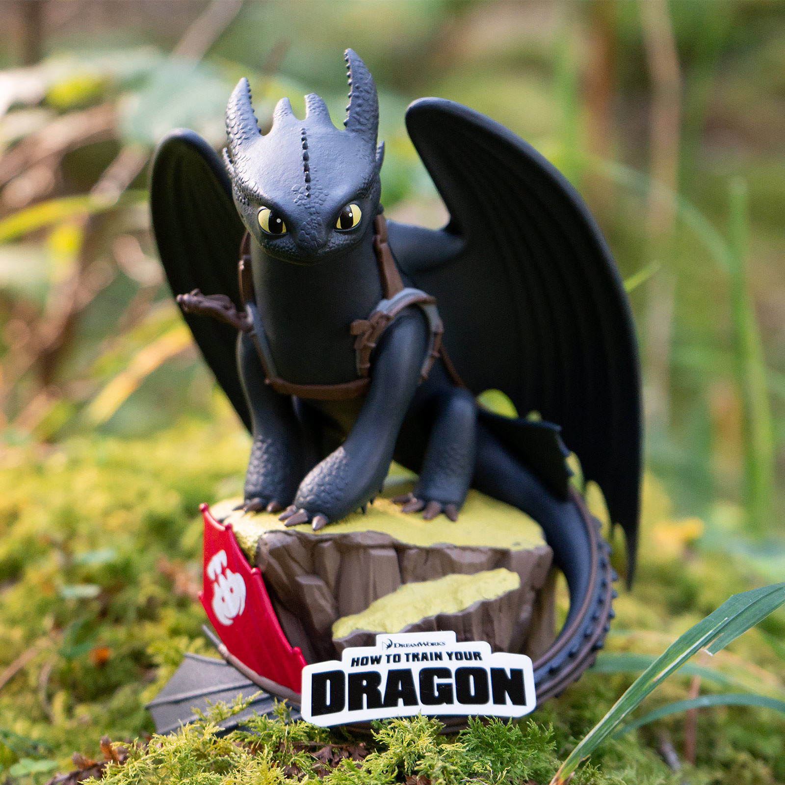 Cómo entrenar a tu dragón - Desdentao Figura Diorama D-Stage