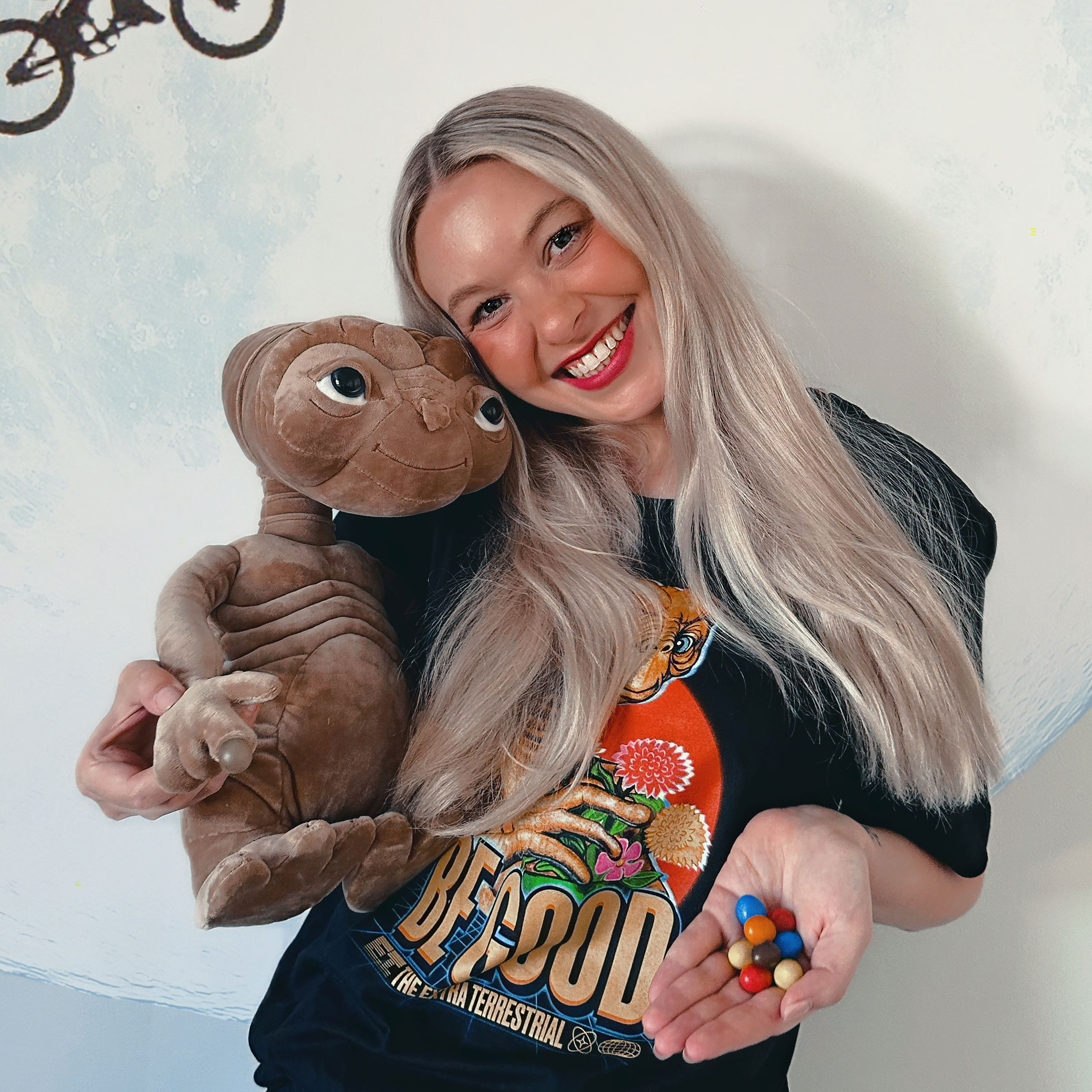 E.T. Figura de peluche interactiva con sonido