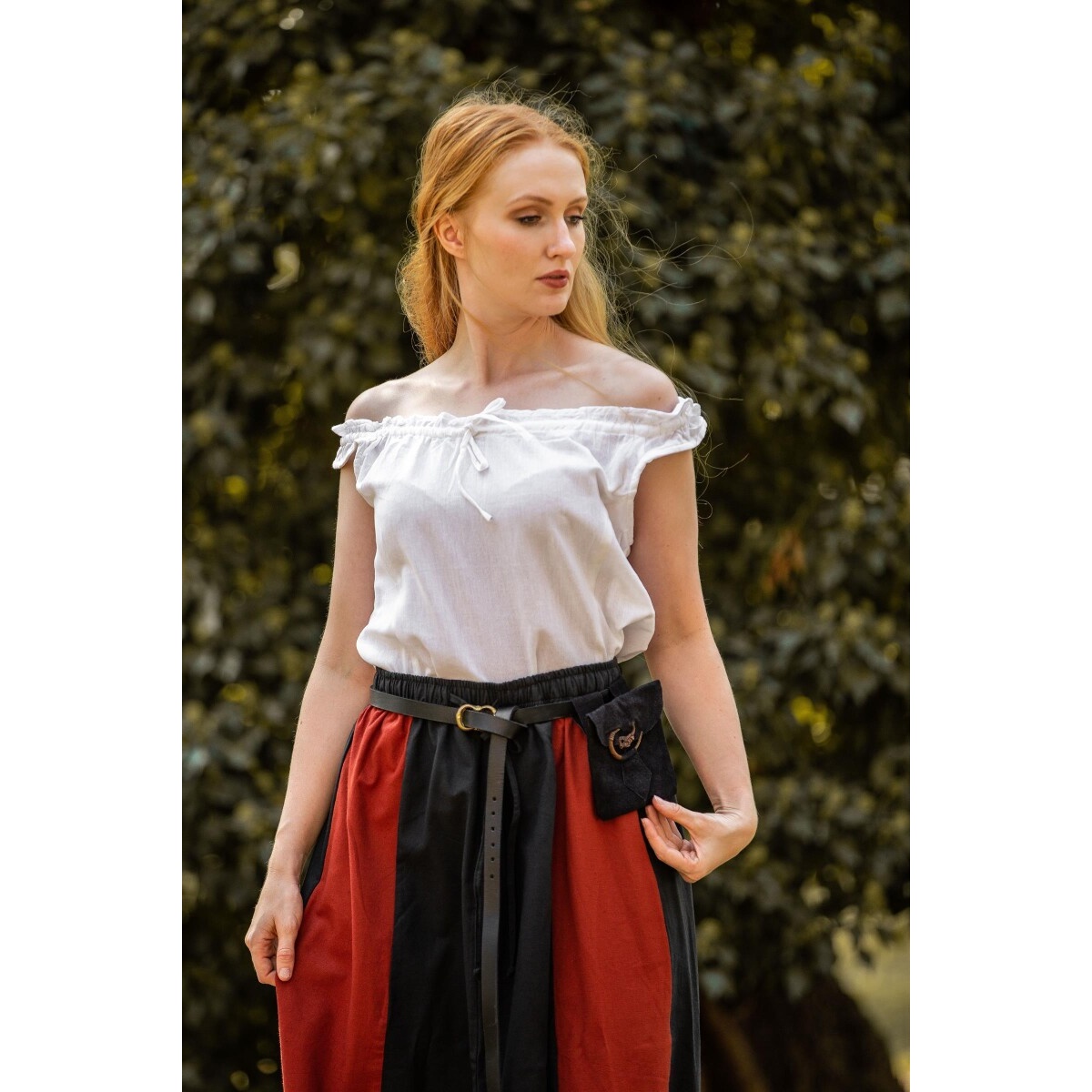 Średniowieczna letnia bluzka Adele bez rękawów biała