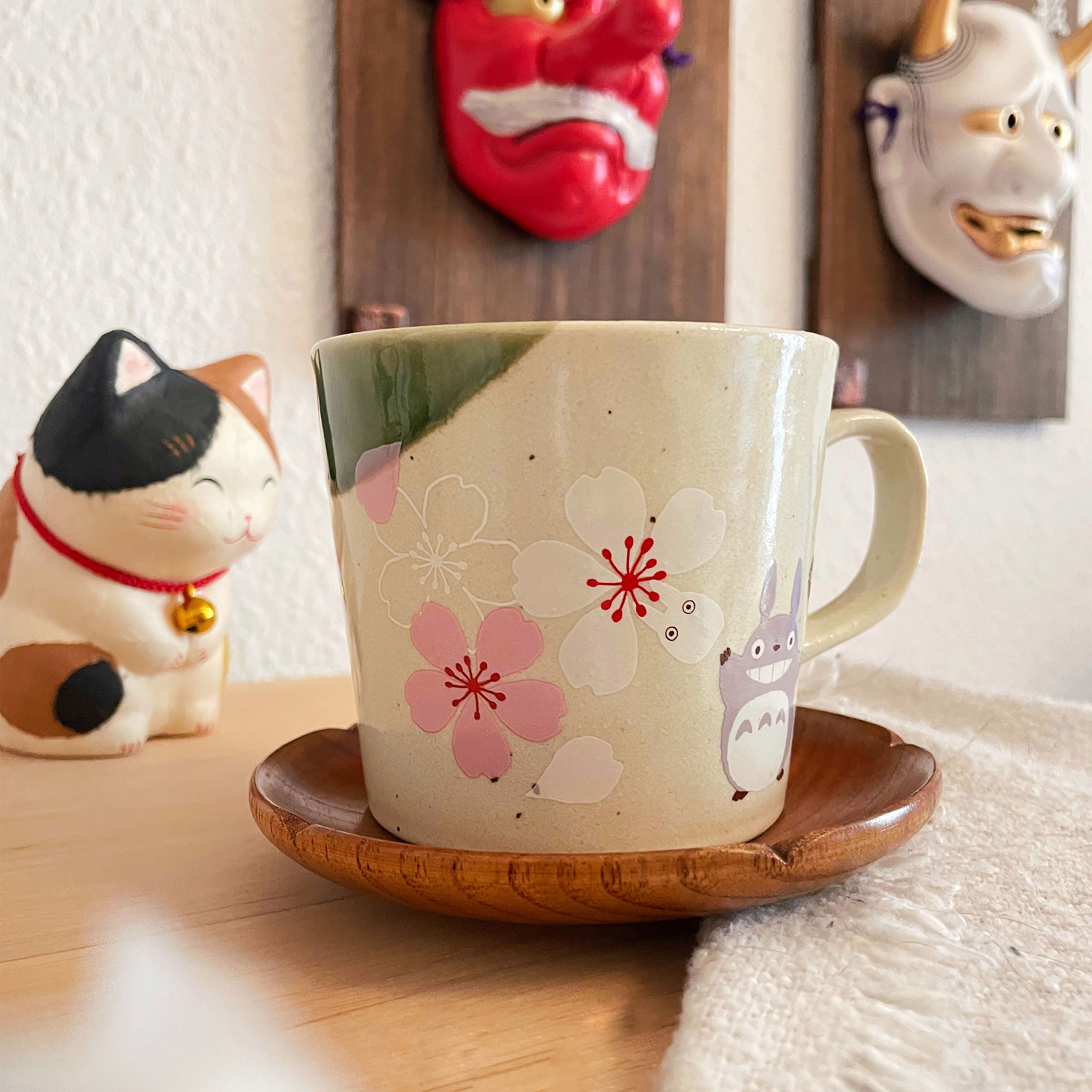 Mi vecino Totoro - Taza Mino de flores de cerezo