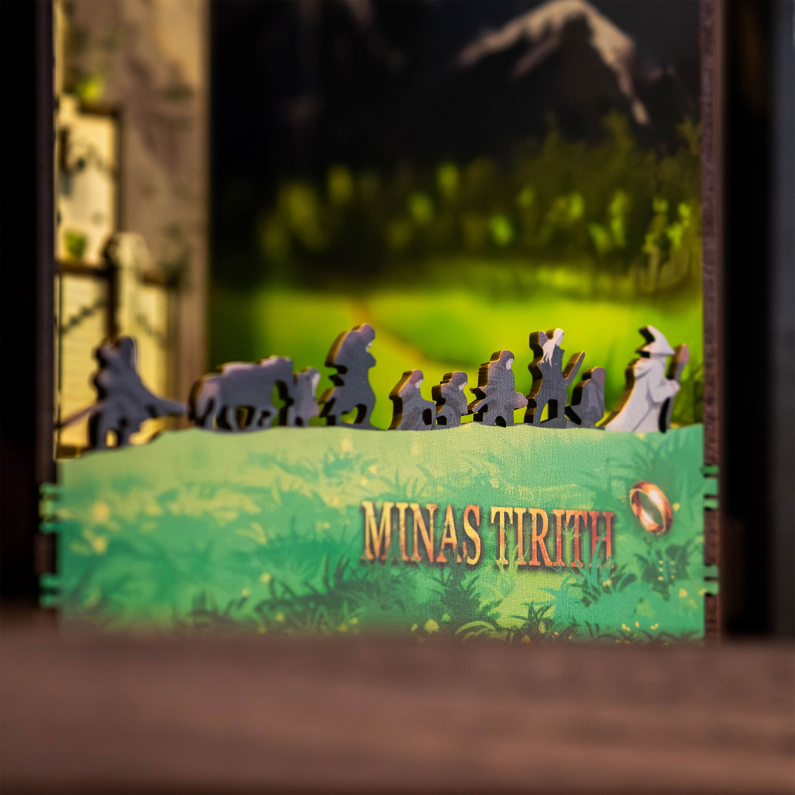 Il Signore degli Anelli - Minas Tirith Book Nook kit modello in legno