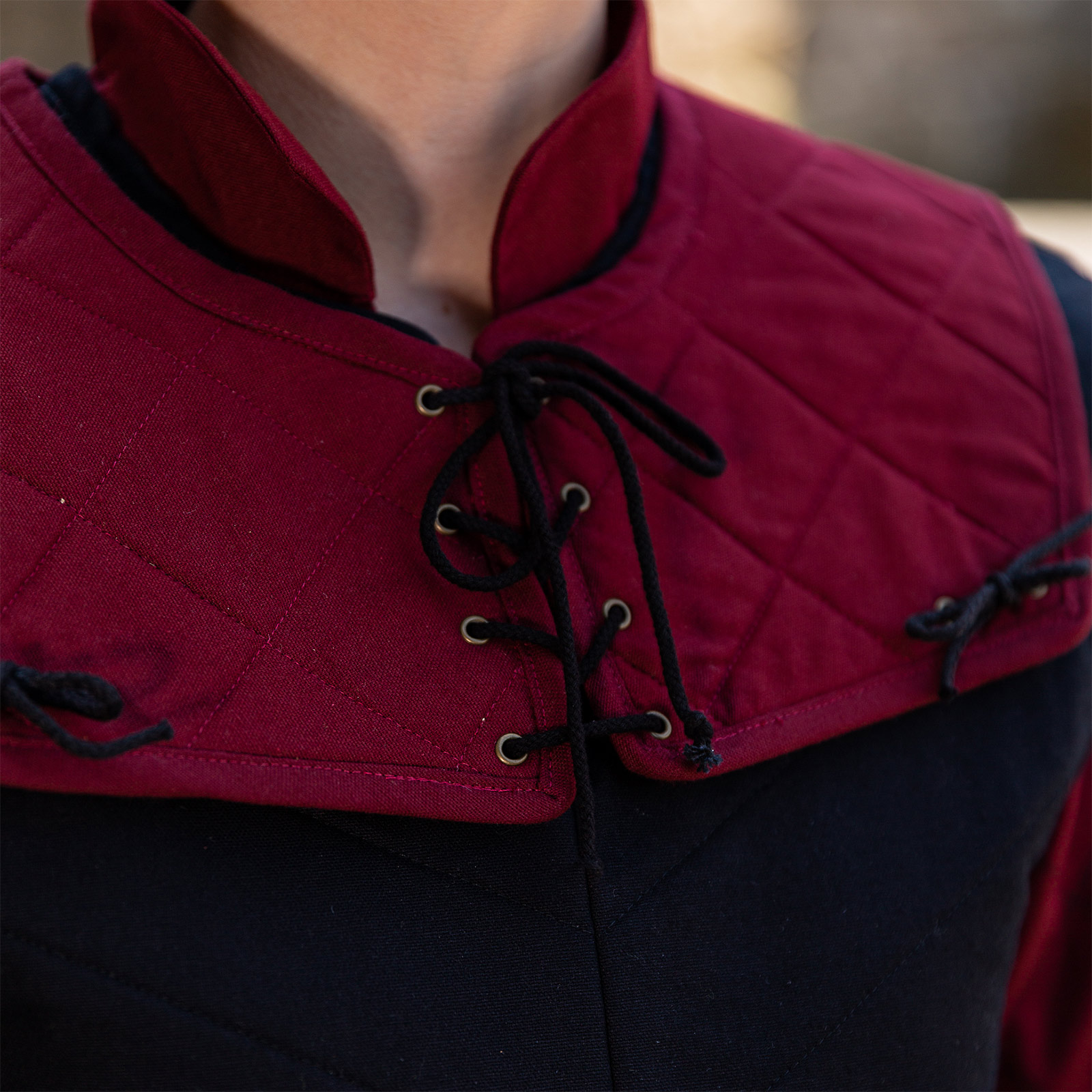 Dungeons & Dragons - Fighter collar bordeaux