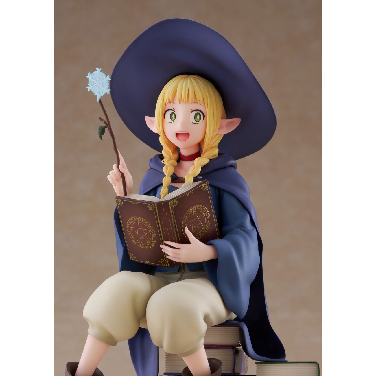 Delicious in Dungeon PVC-figuur 1/7 Marcille Student Ver. AmiAmi Limited Edition 19 cm