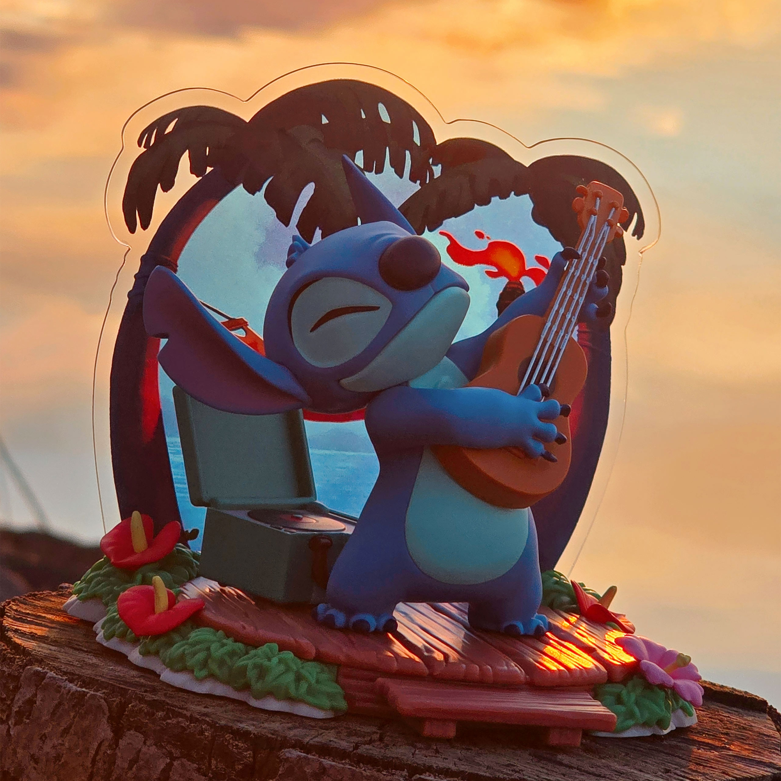 Figura di Stitch con Chitarra - Lilo & Stitch