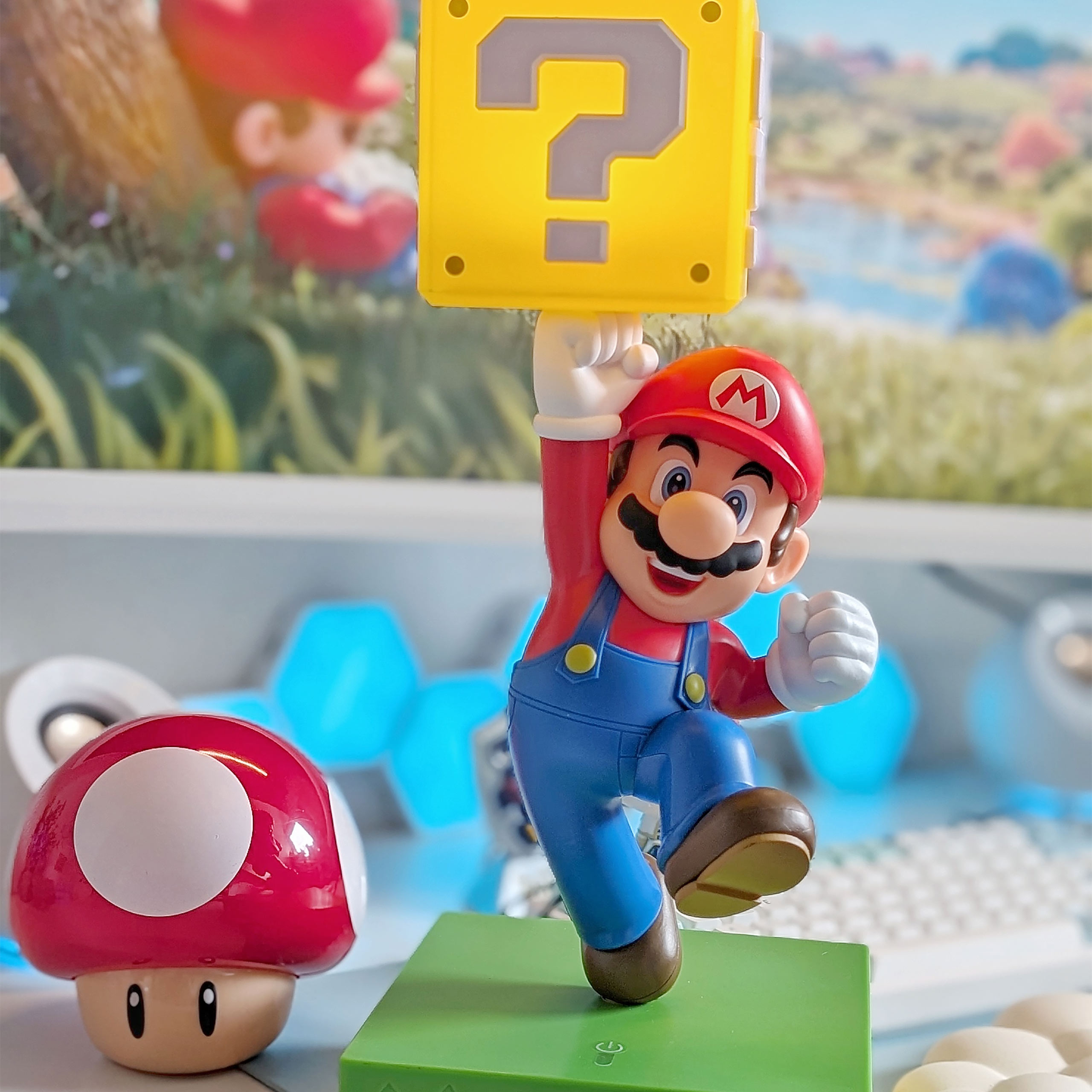 Super Mario - Diorama Table Lamp