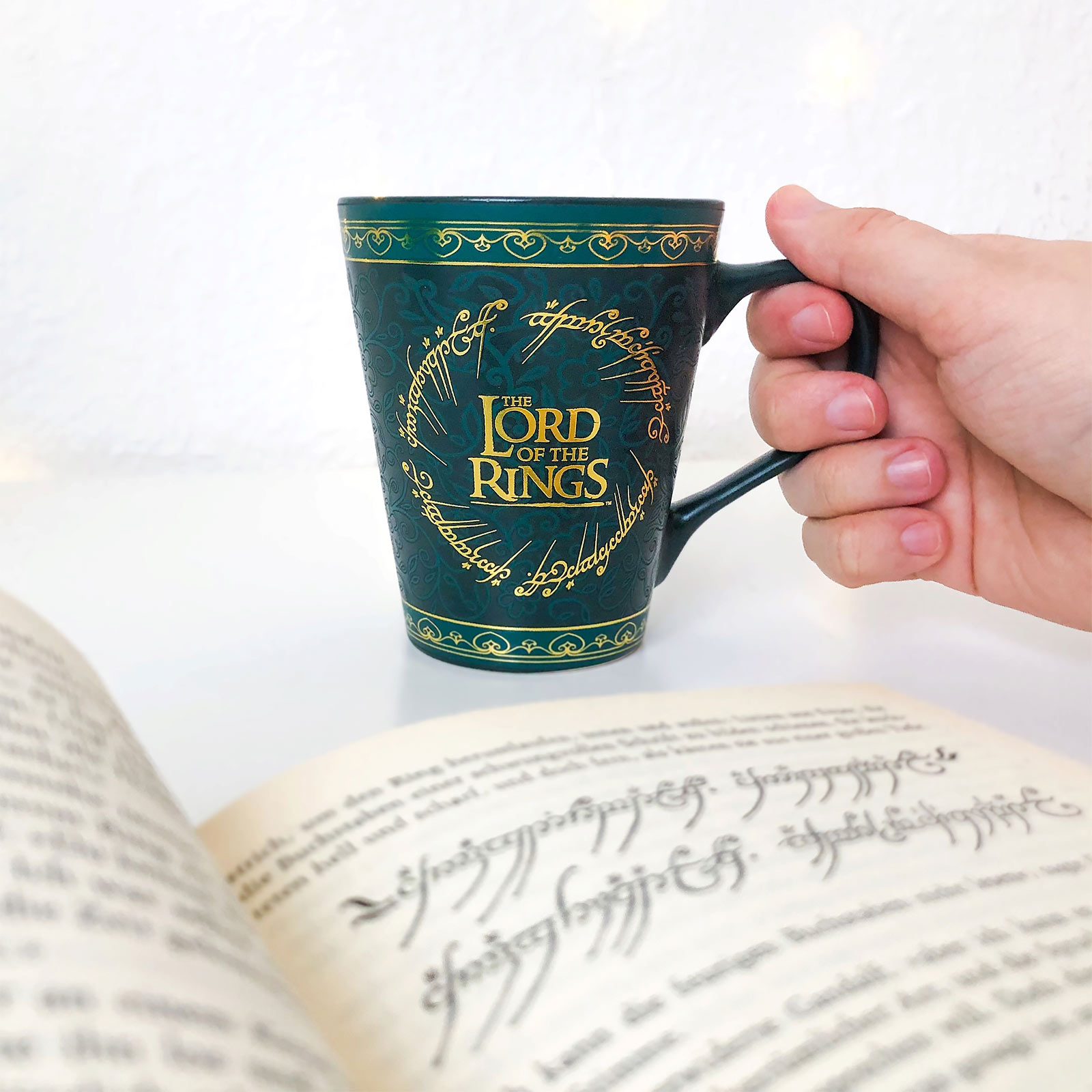 Lord of the Rings - Leaf Brooch Mug