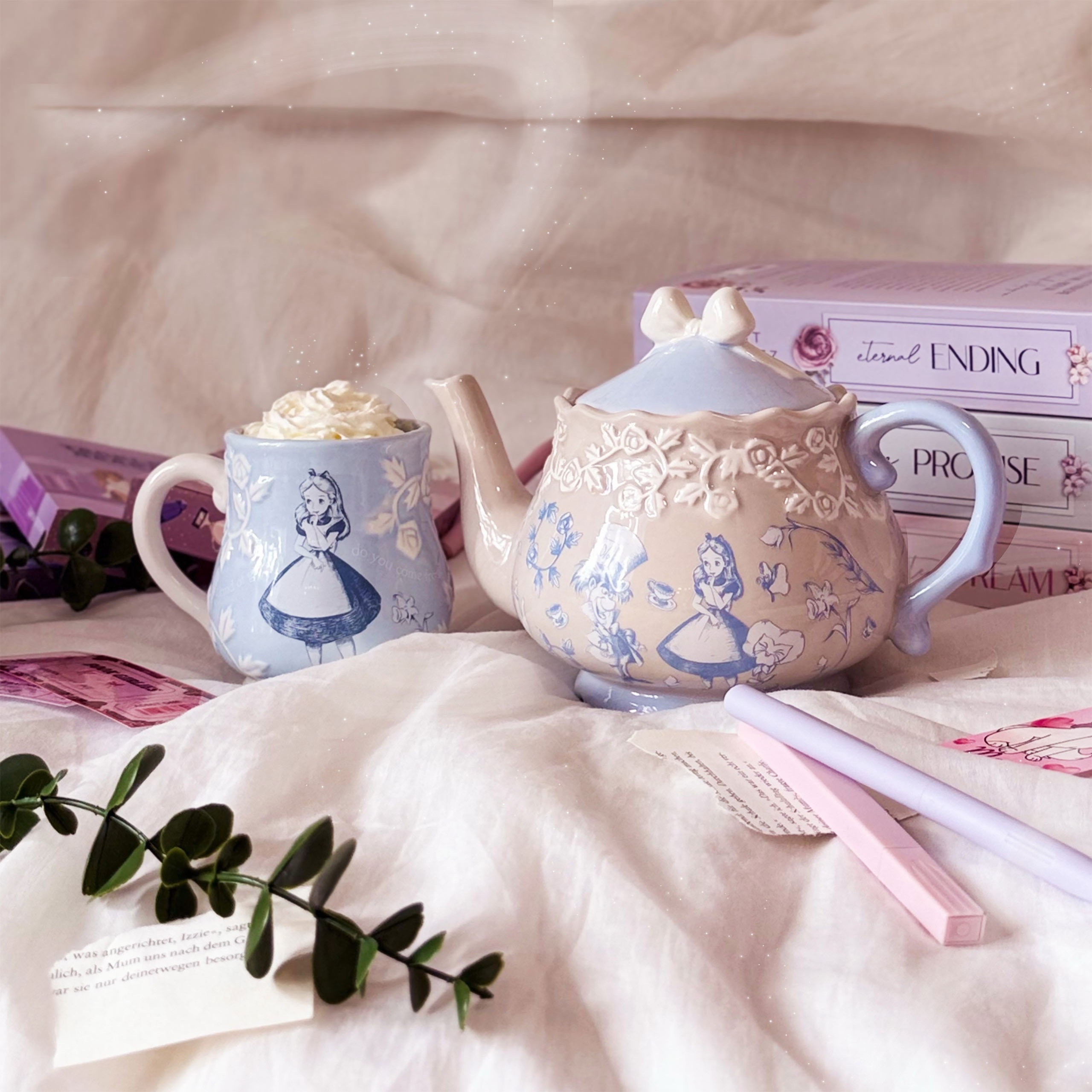 Alice im Wunderland - Tea Anyone Relief Keksdose