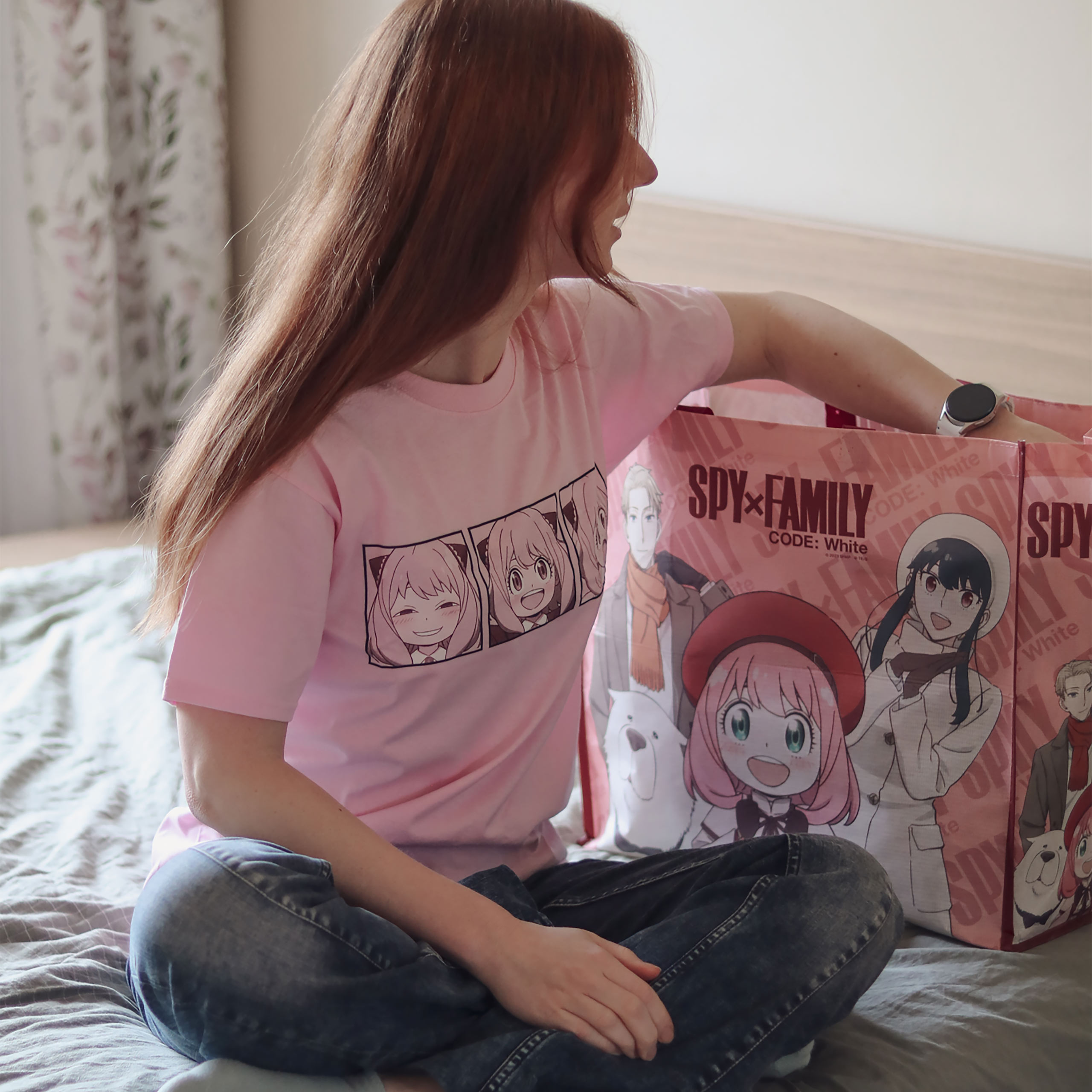 Spy x Family - Anya T-Shirt pink