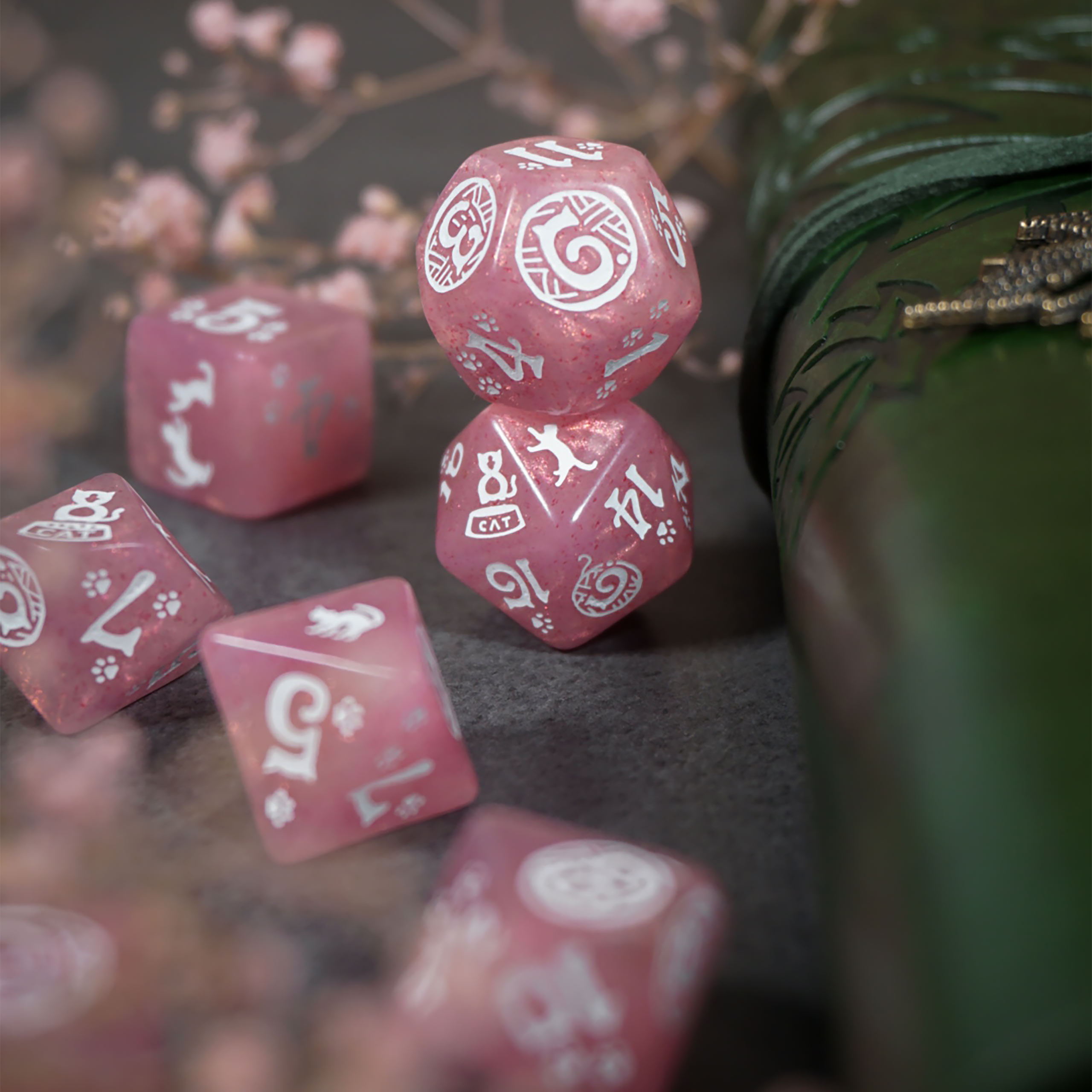 Cats - Daisy Glitter RPG Dice Set 7pcs