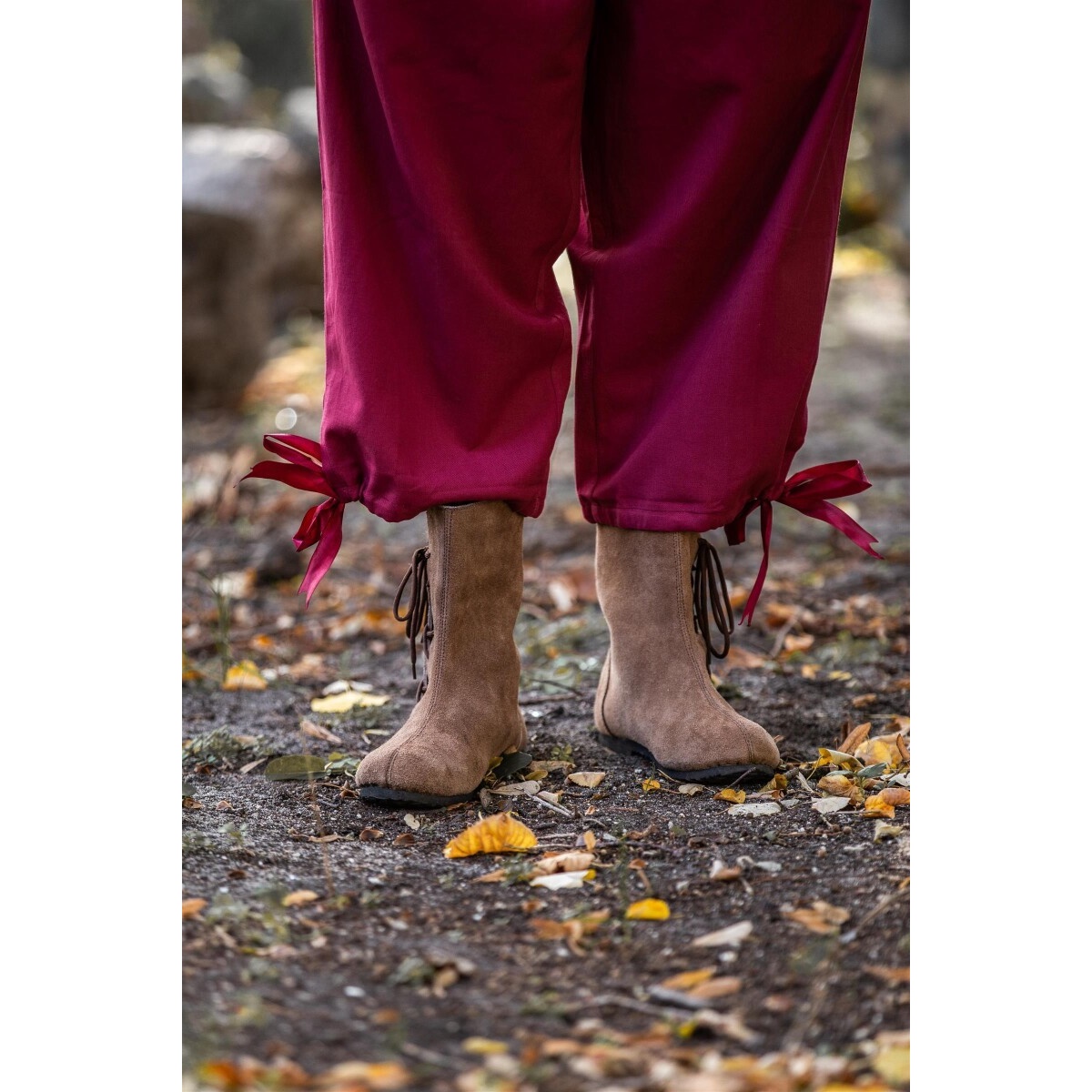 Calzoni medievali al ginocchio Vincent rosso