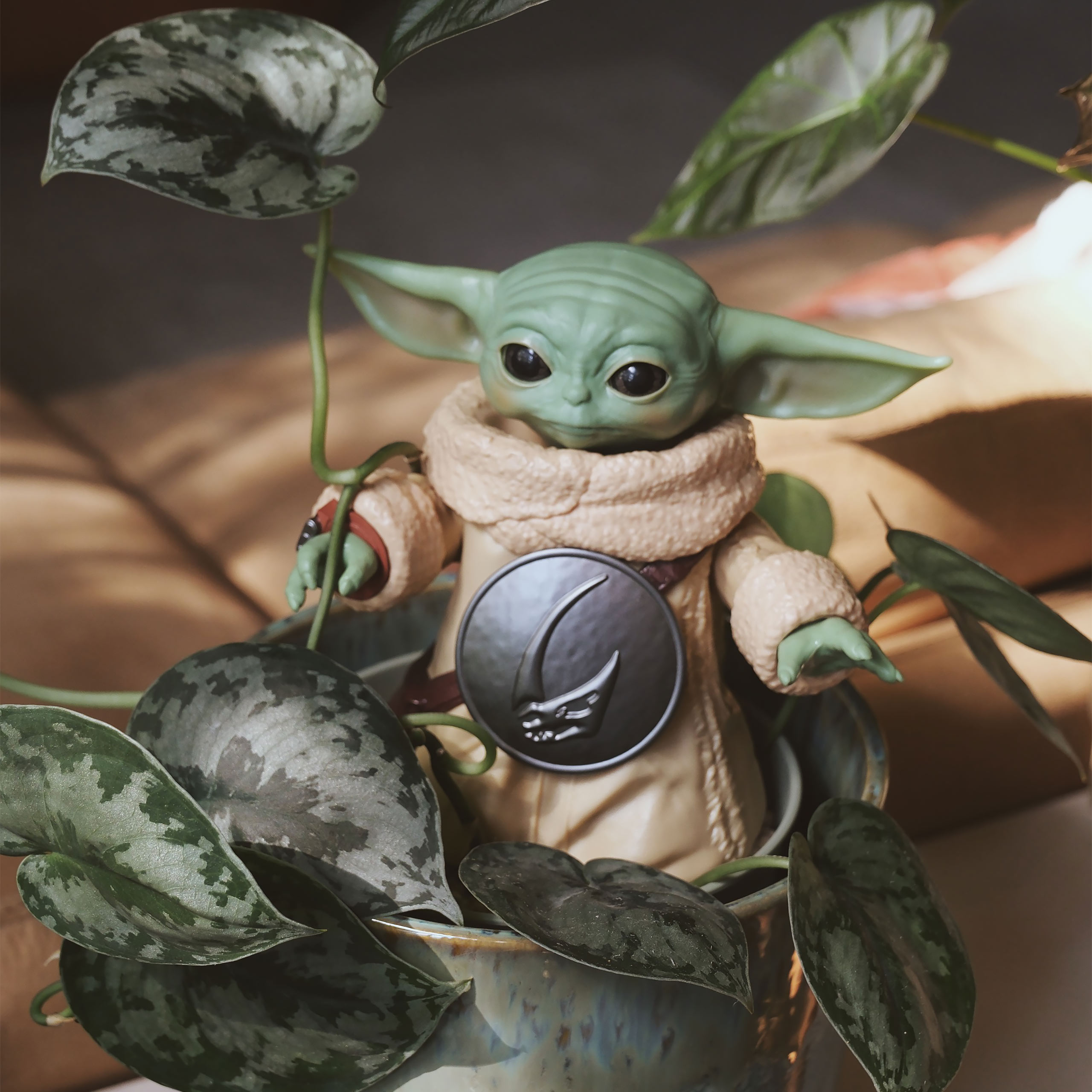 Grogu Action Figure - Star Wars The Mandalorian | Elbenwald