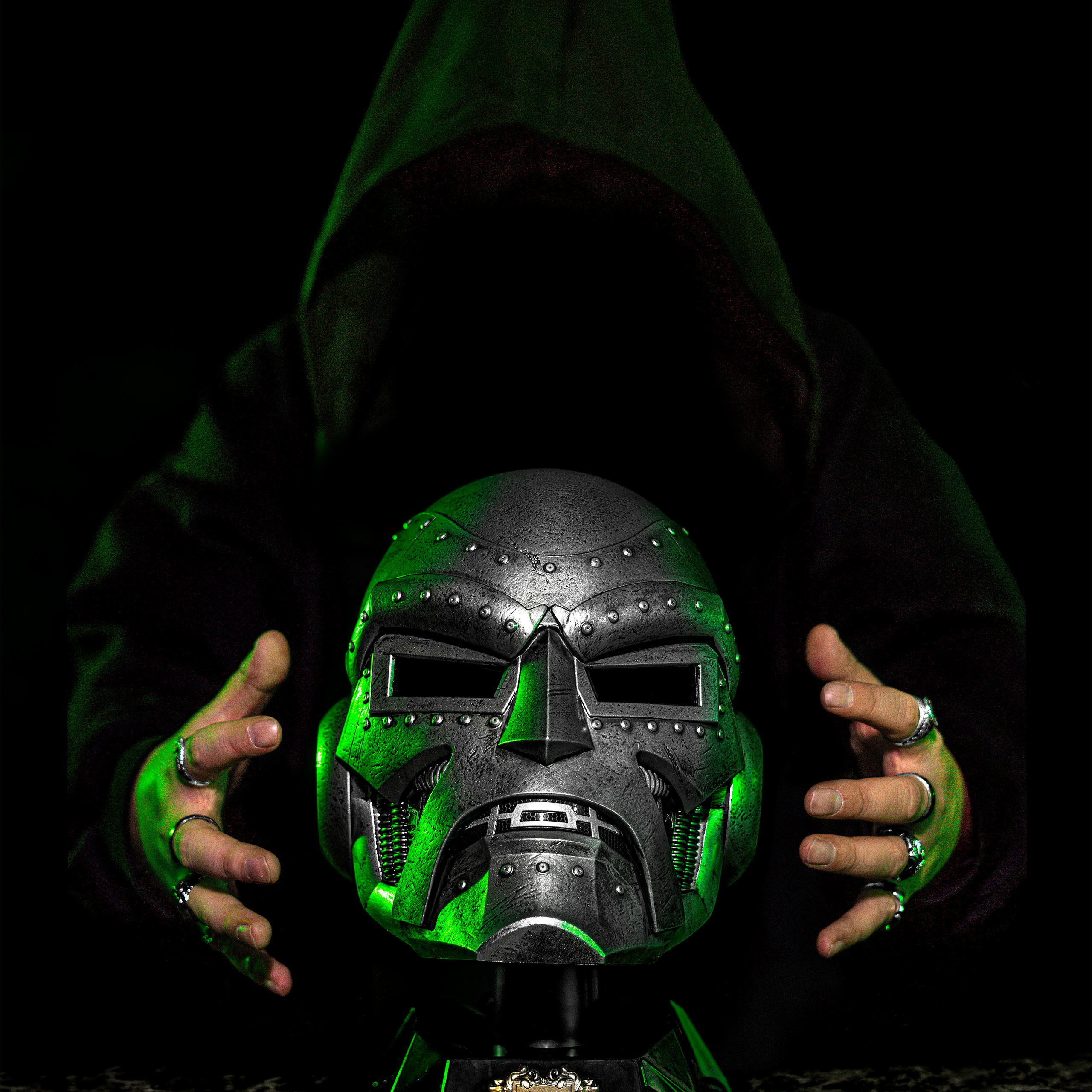 Doctor Doom - Casque Premium Marvel Legends