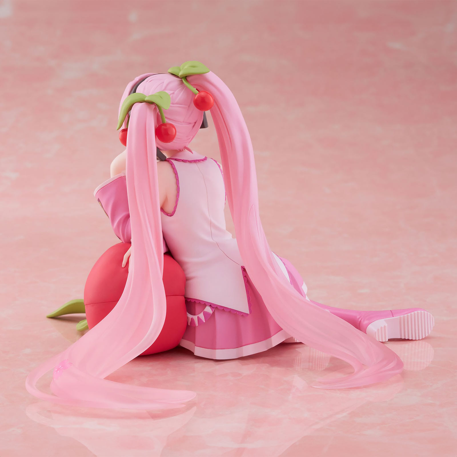 Hatsune Miku - Sakura Miku Figura da Scrivania Carina Versione Cuscino di Ciliegia