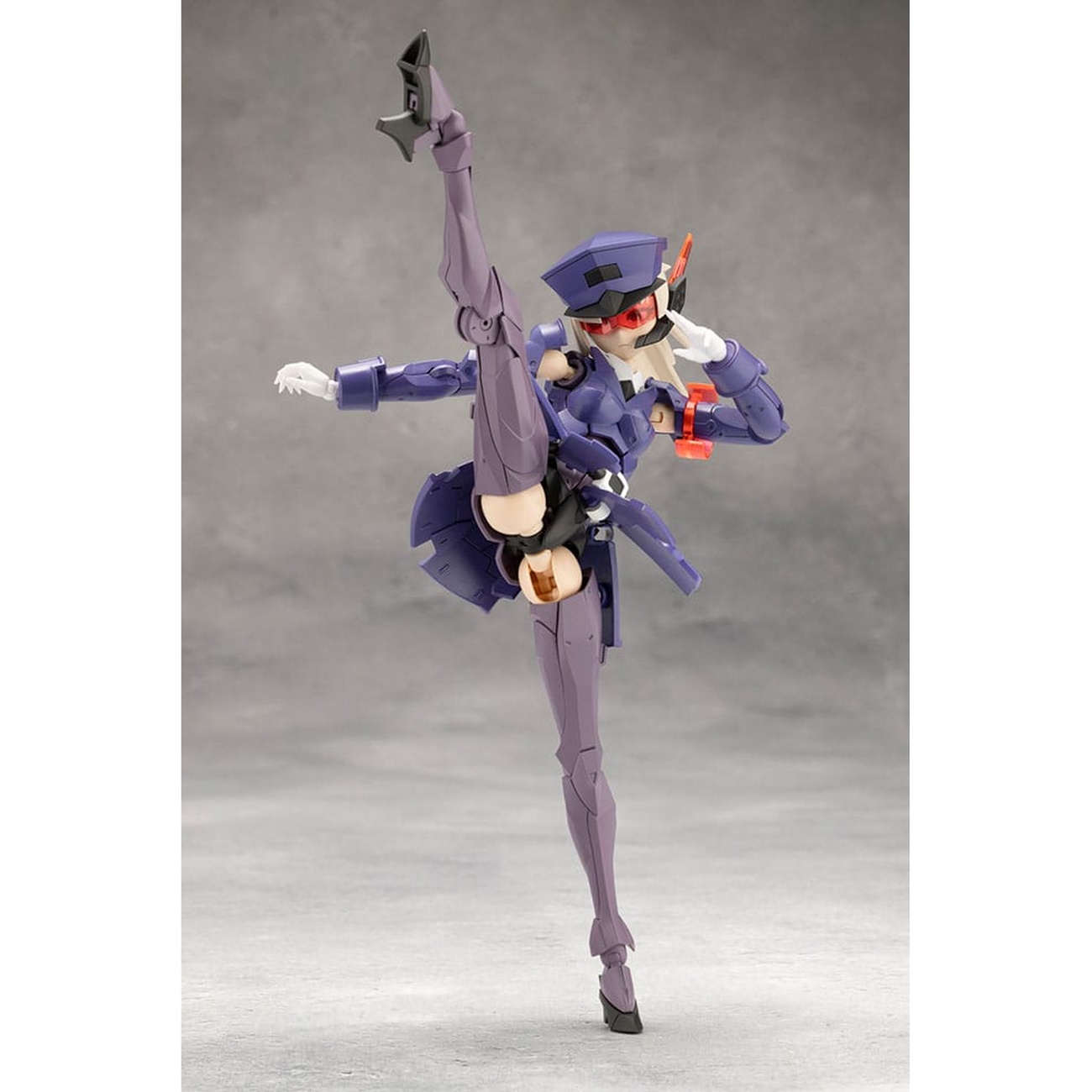 Megalomaria Unlimited Universe – Valiant Modelkit-figuur